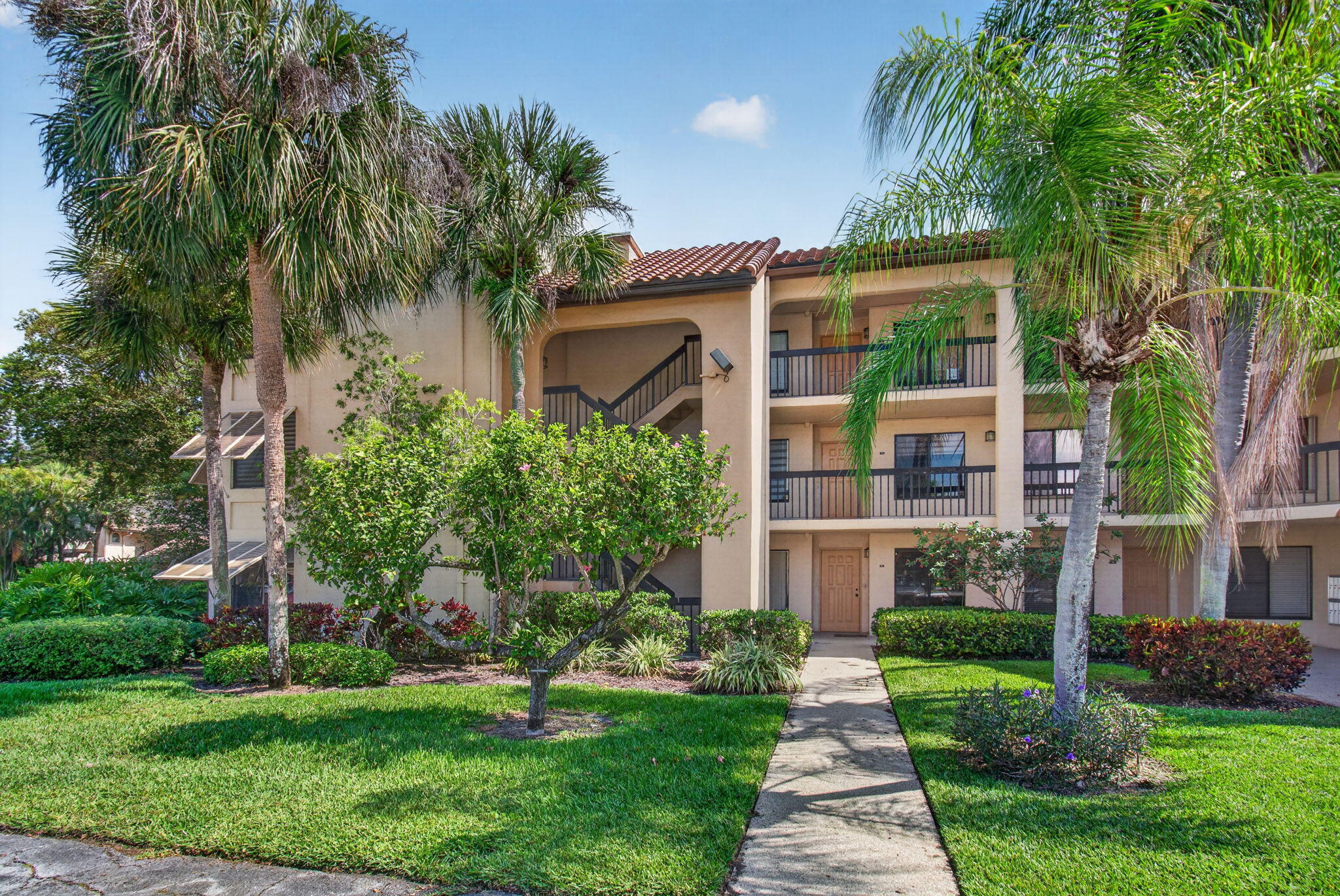 10174 Mangrove Drive 201 Property Photo 1