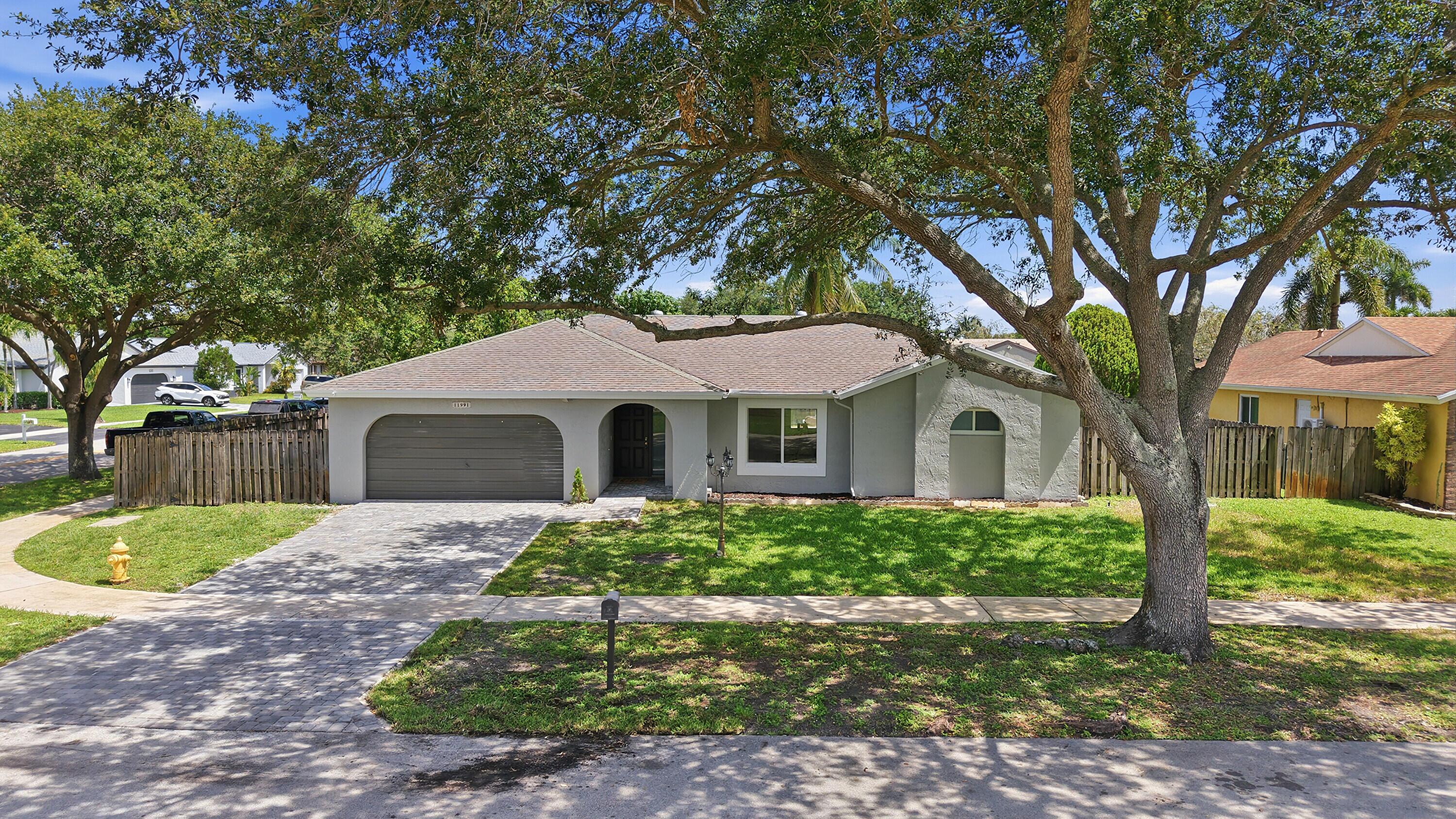 11991 Sw 51st Court Property Photo 1