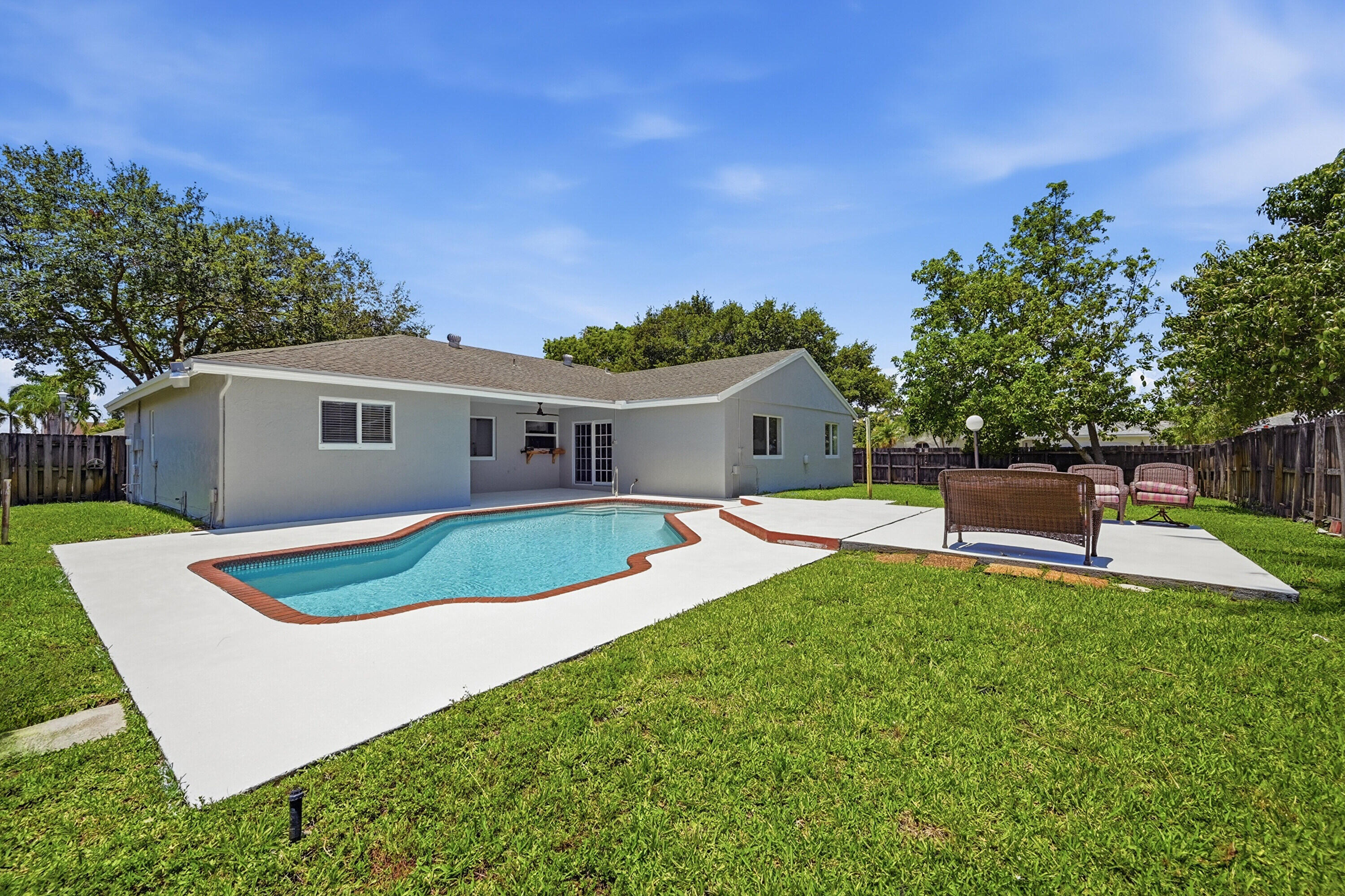 11991 Sw 51st Court Property Photo 4