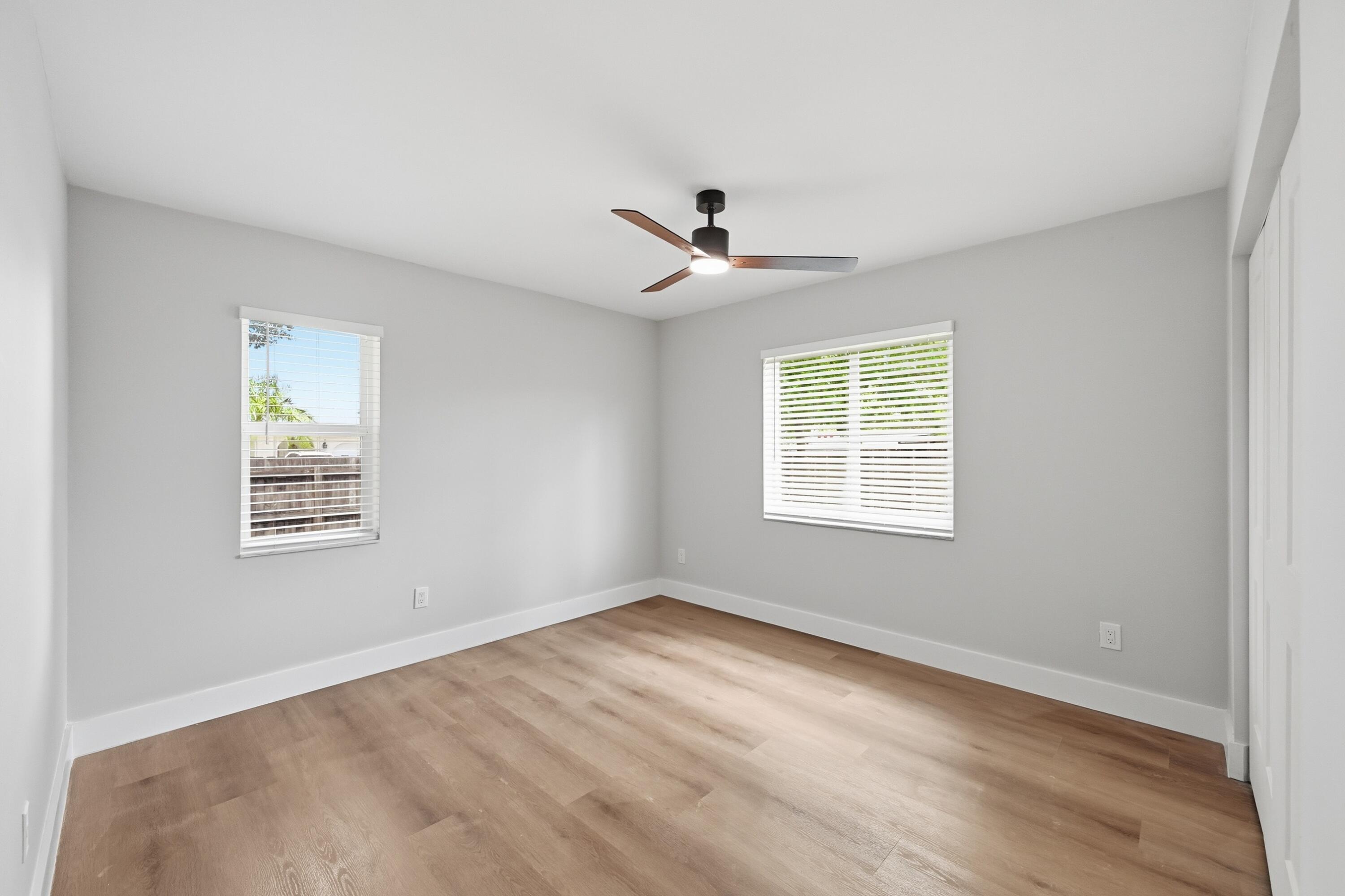 11991 Sw 51st Court Property Photo 16