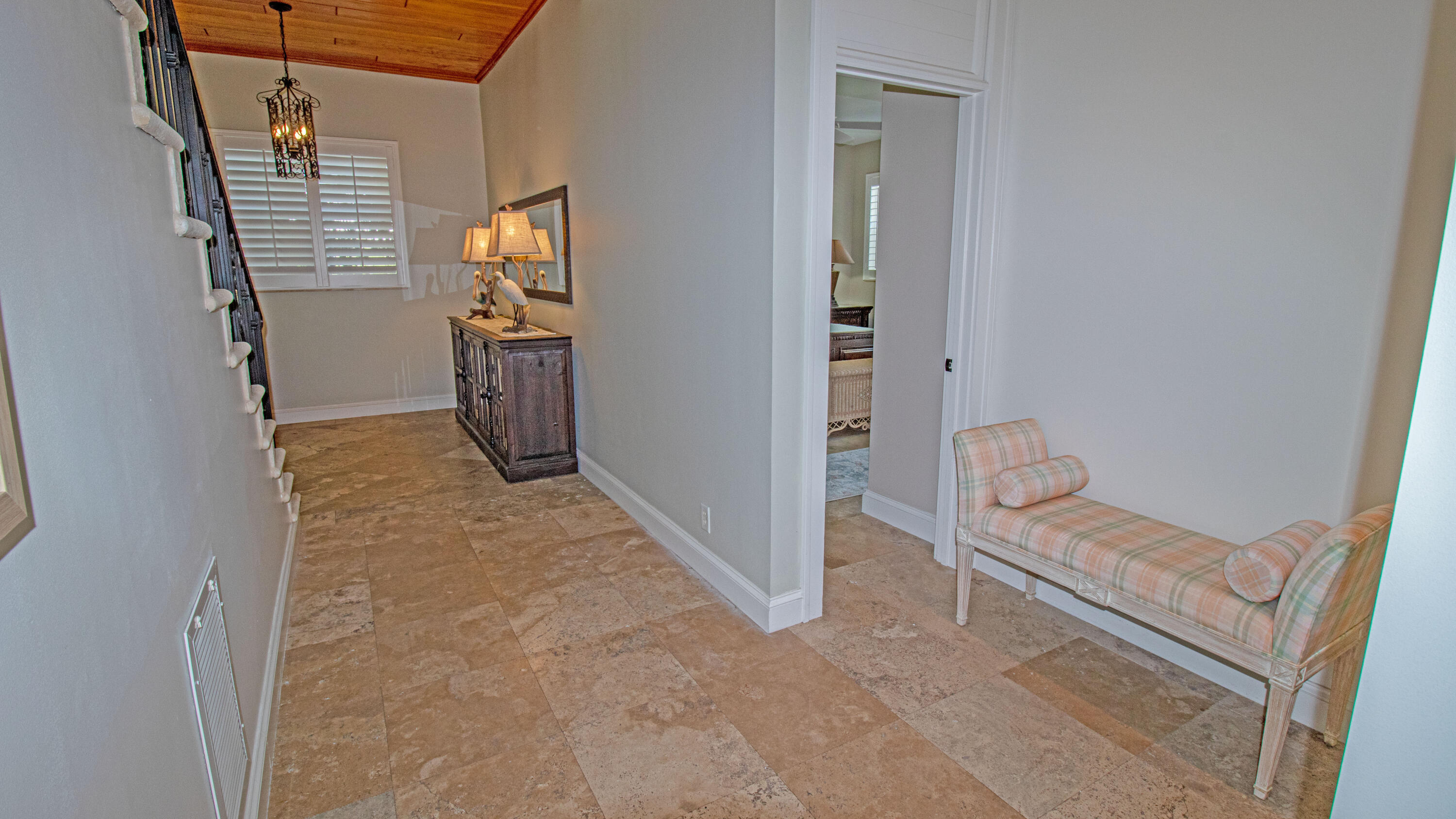 5592 Se Reef Way Property Photo 8