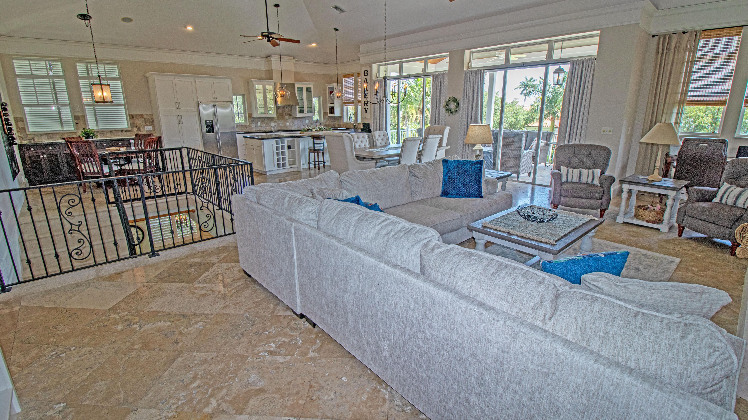 5592 Se Reef Way Property Photo 20