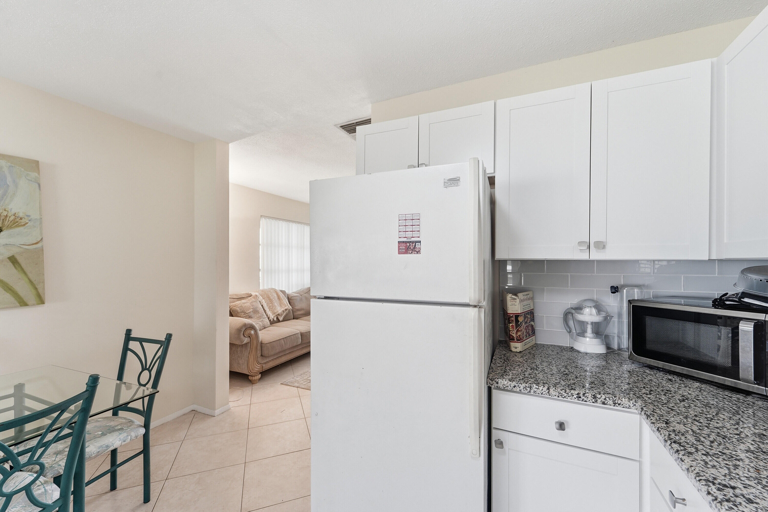 220 Leisure Boulevard Property Photo 5