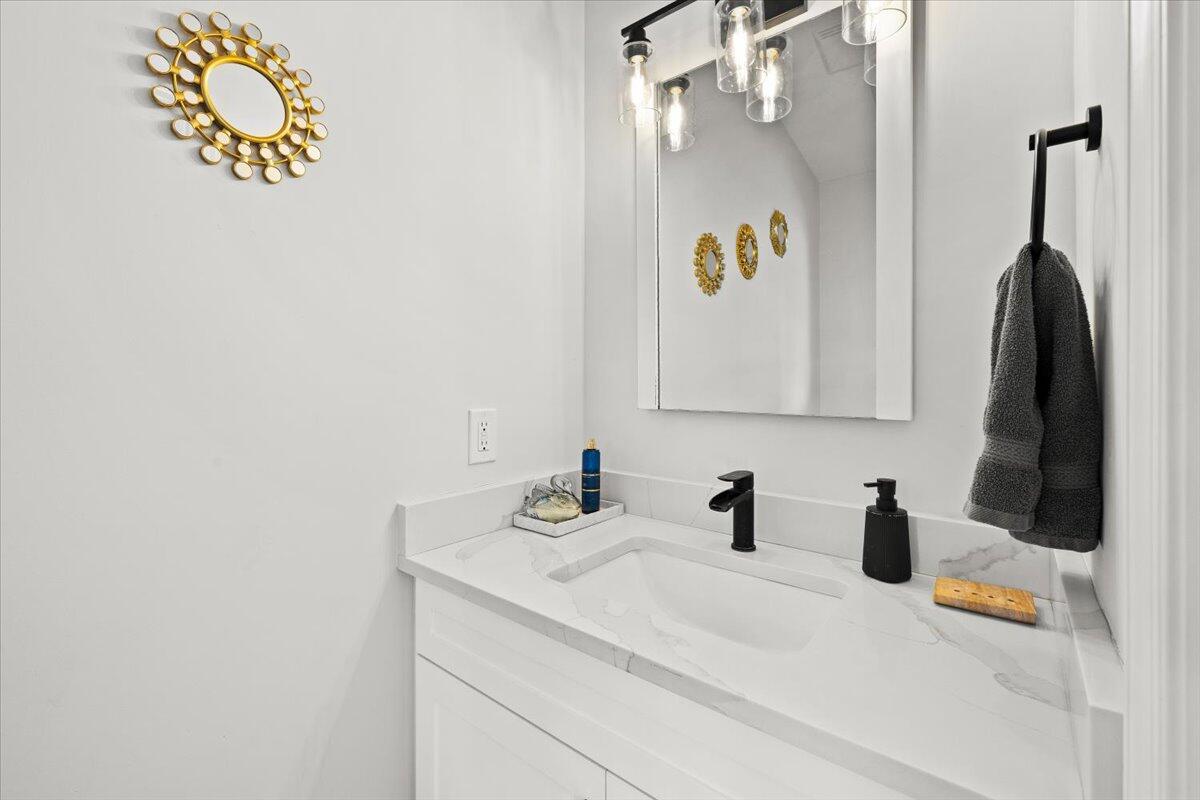 3001 Jasmine Court Property Photo 40