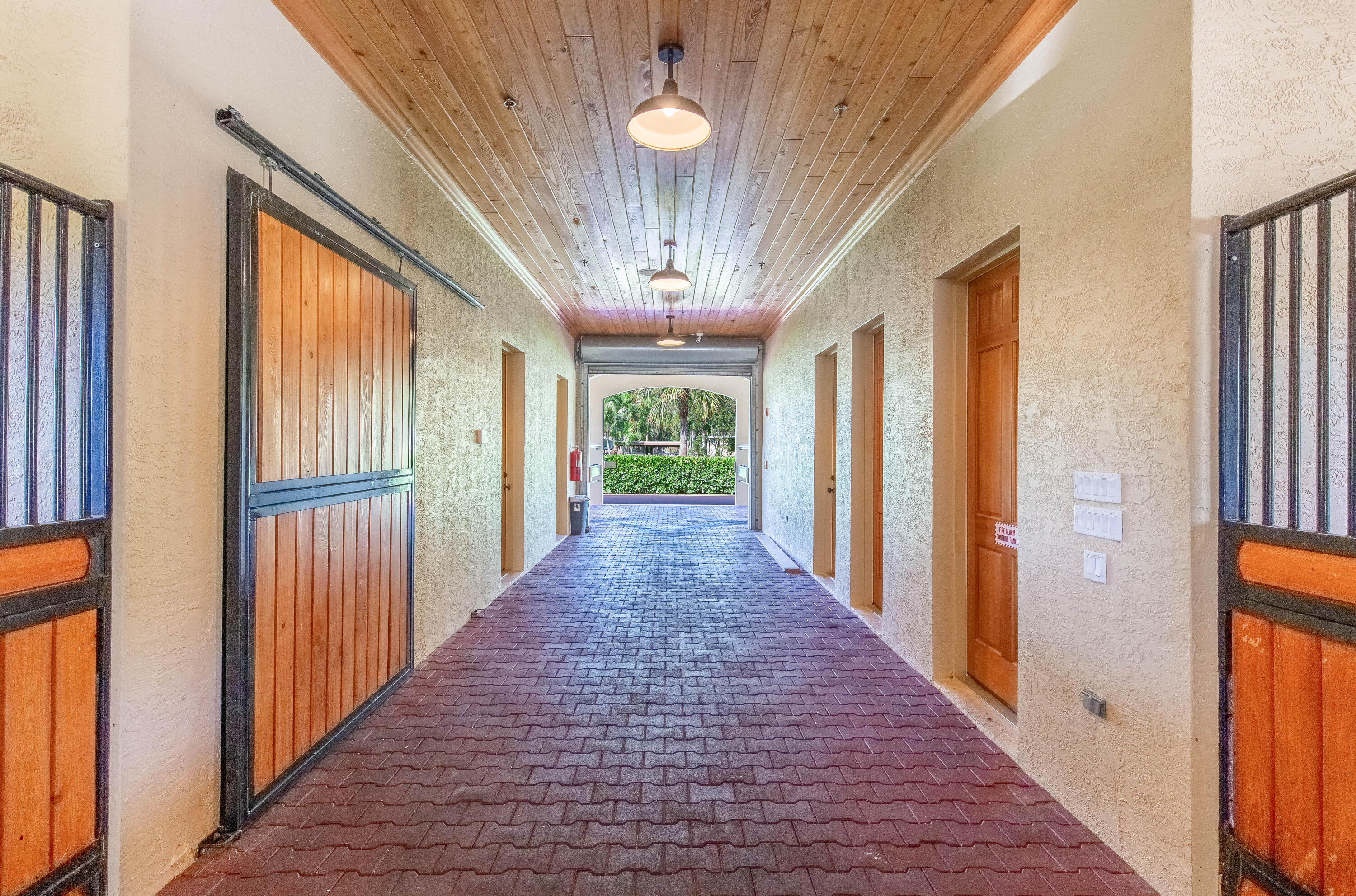 14943 Paddock Drive Property Photo 13