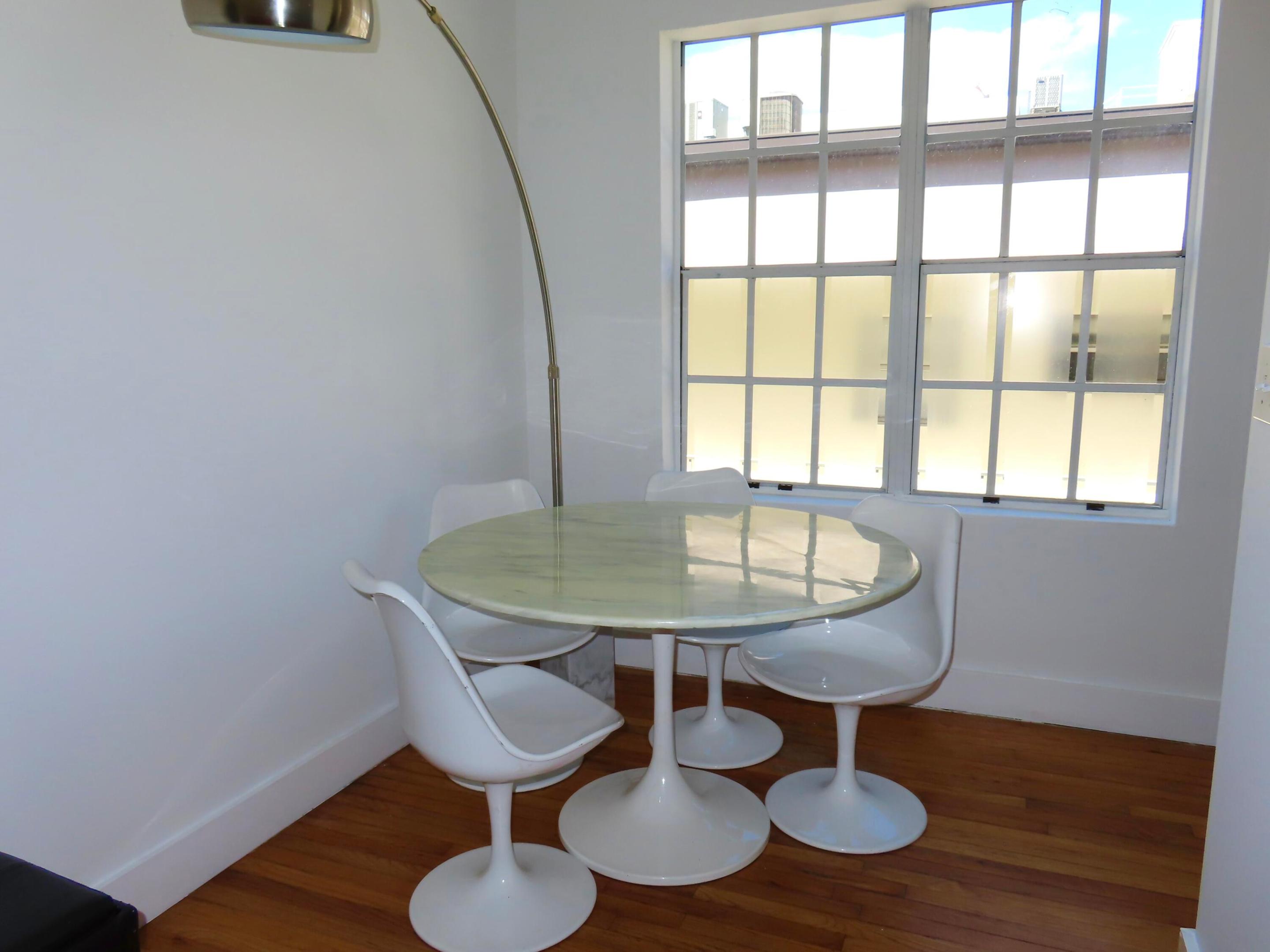 605 Euclid Avenue 202 Property Photo 14
