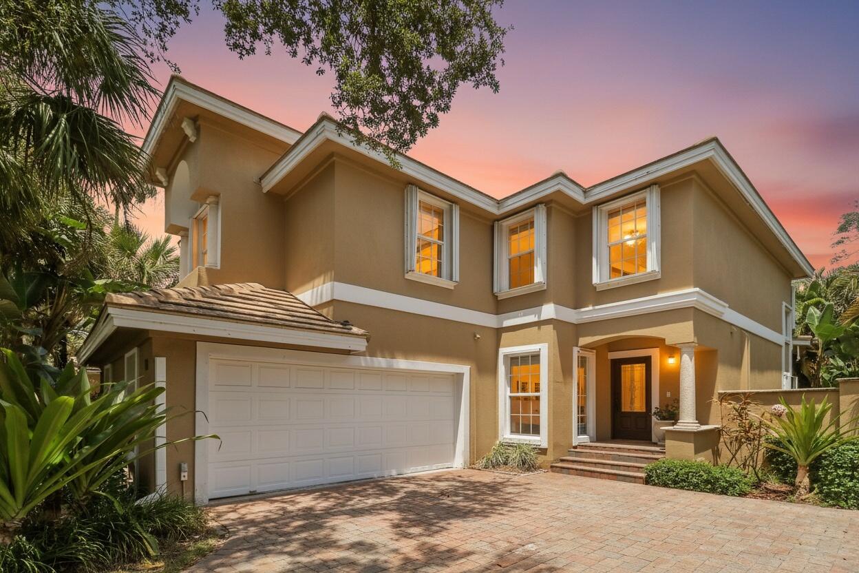 12 Grand Bay Circle