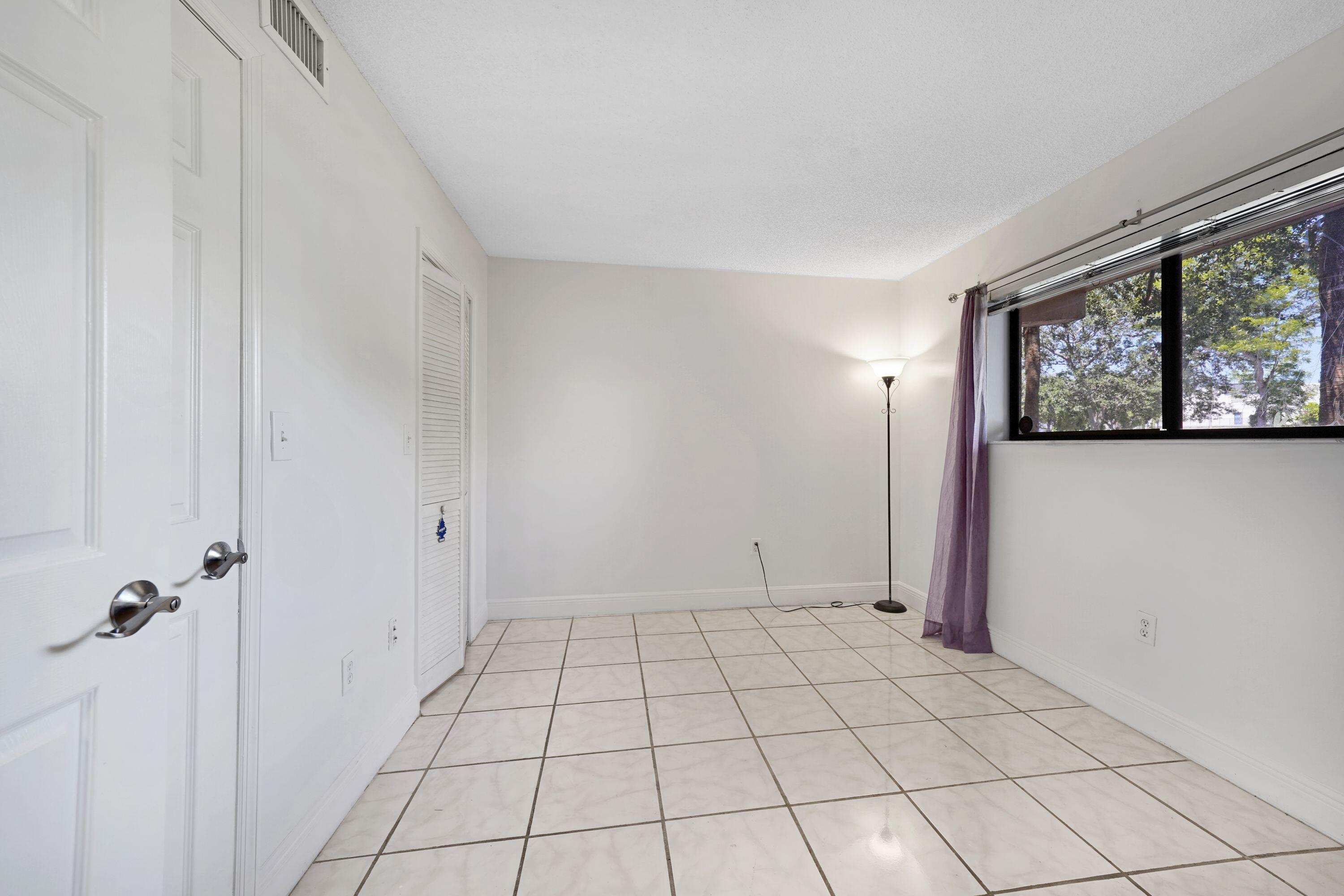 7451 Nw 16th Street 108 Property Photo 17