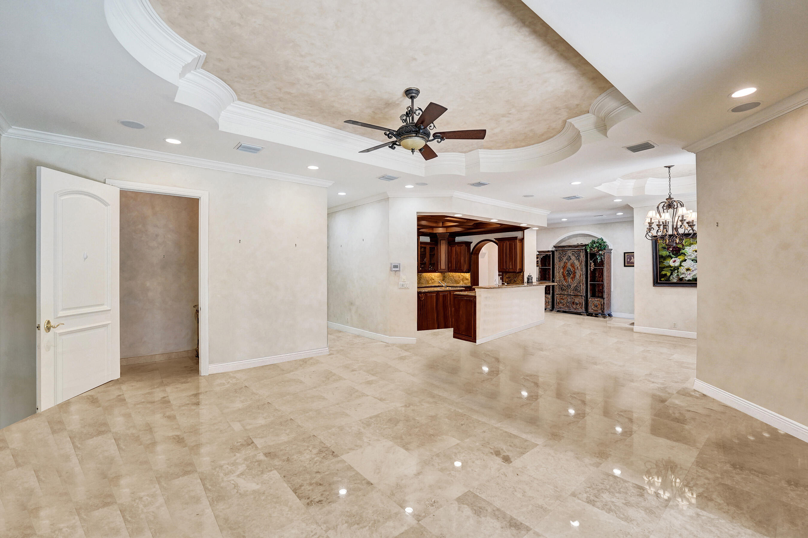 1212 E Lake Drive Property Photo 22