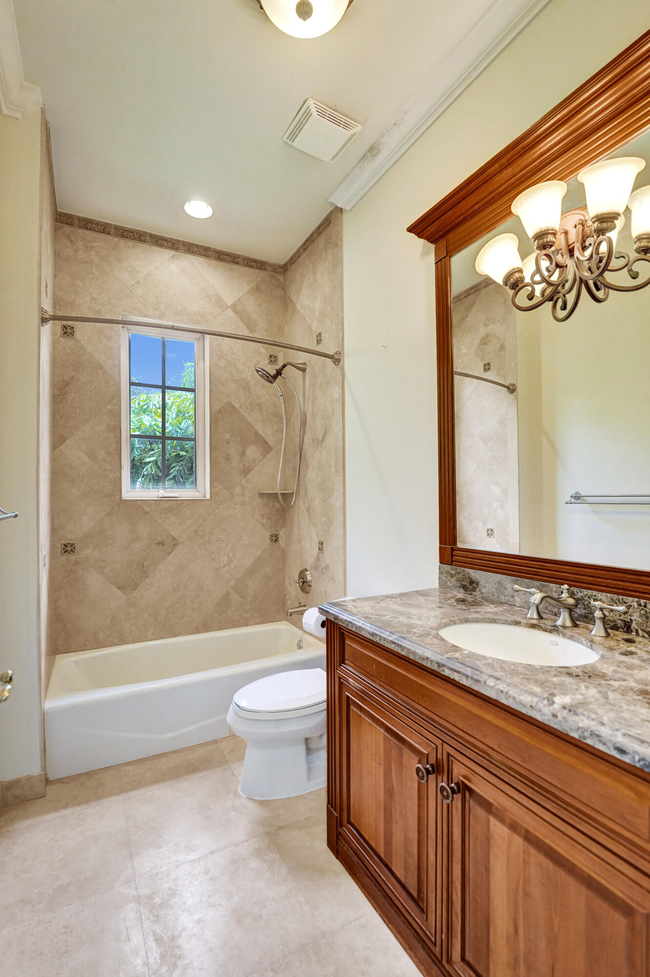 1212 E Lake Drive Property Photo 55