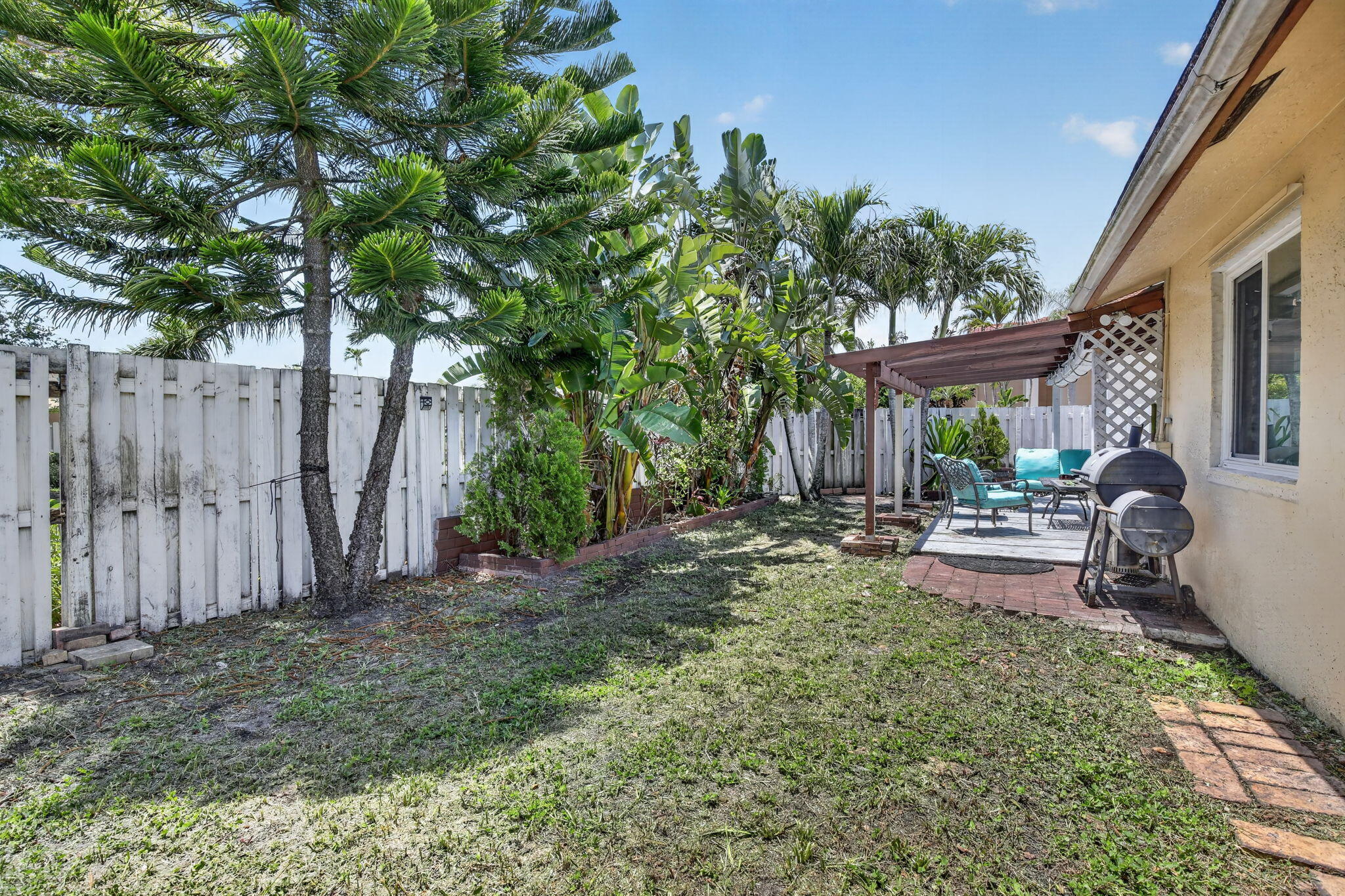 13970 Oaklawn Place Property Photo 38