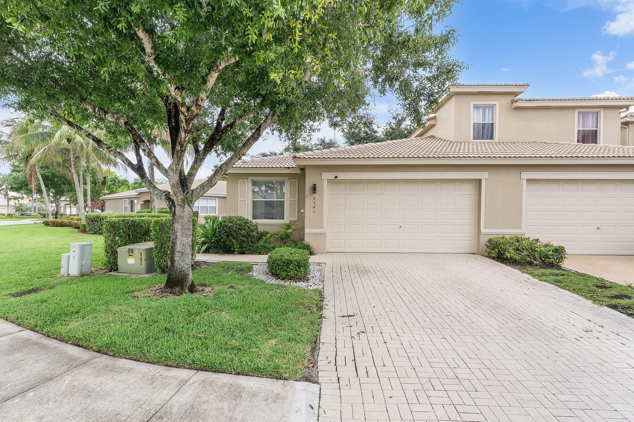 8541 Water Cay Property Photo 9