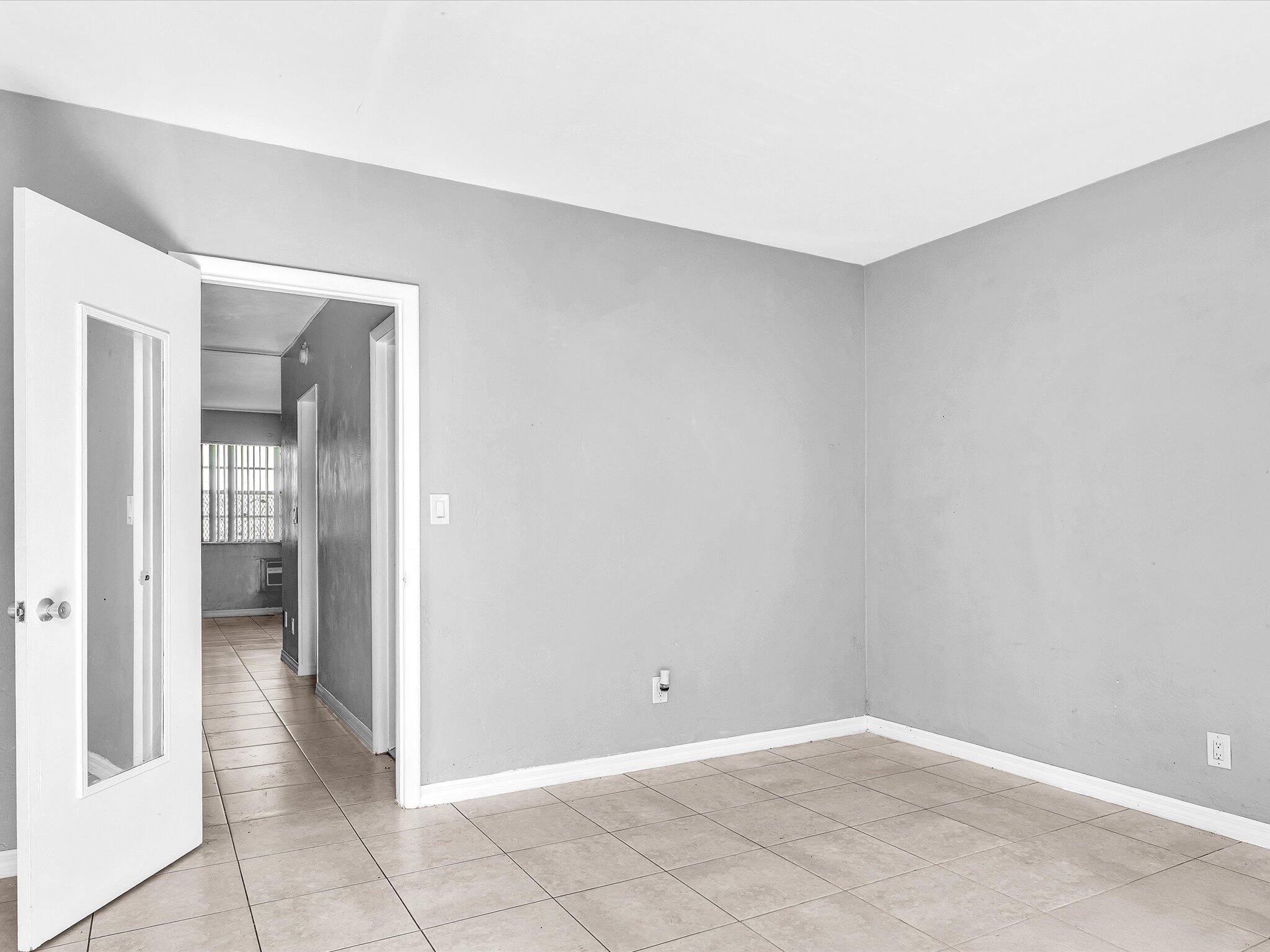 2915 Plunkett Street 5d Property Photo 22