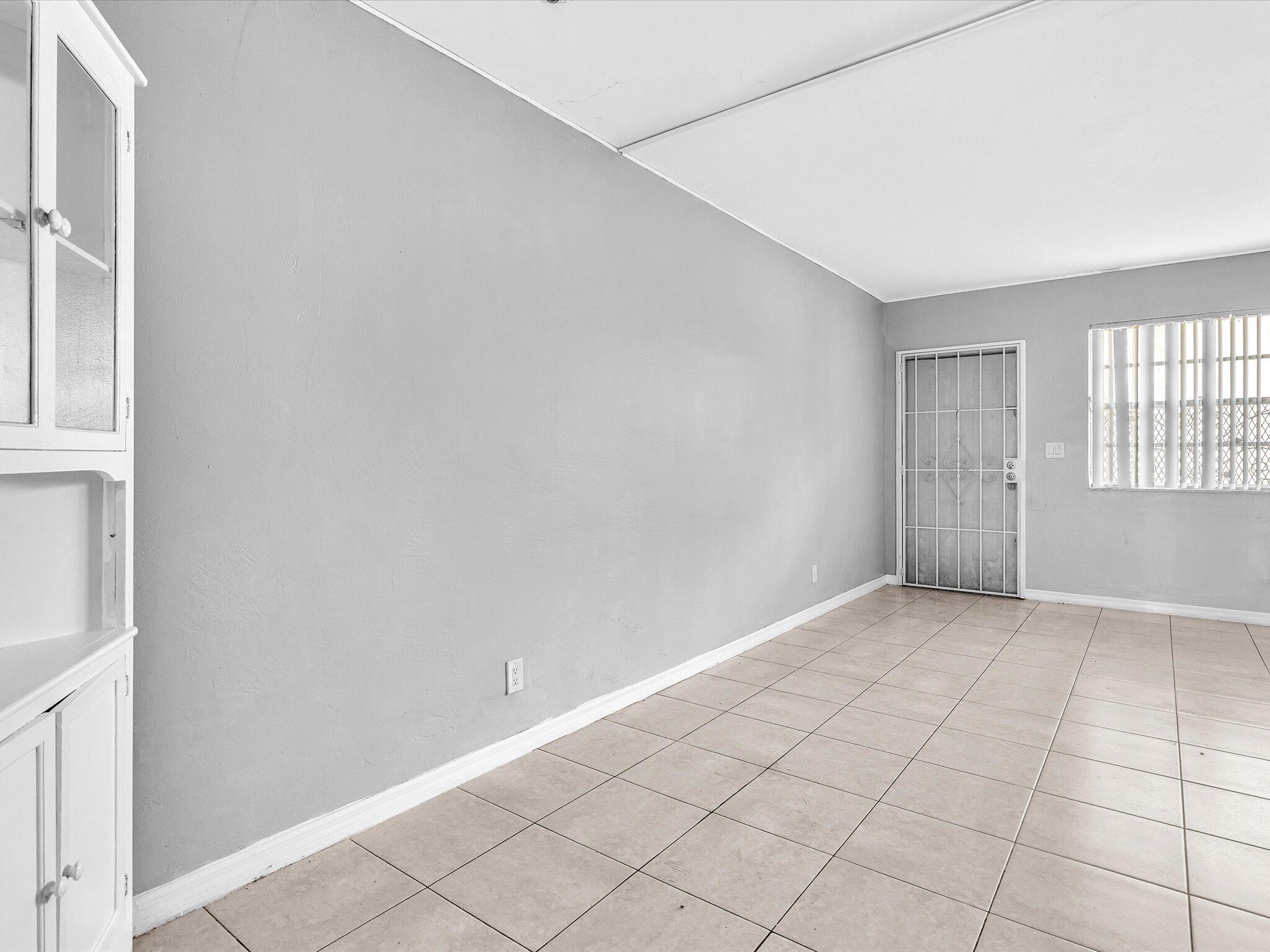 2915 Plunkett Street 5d Property Photo 32