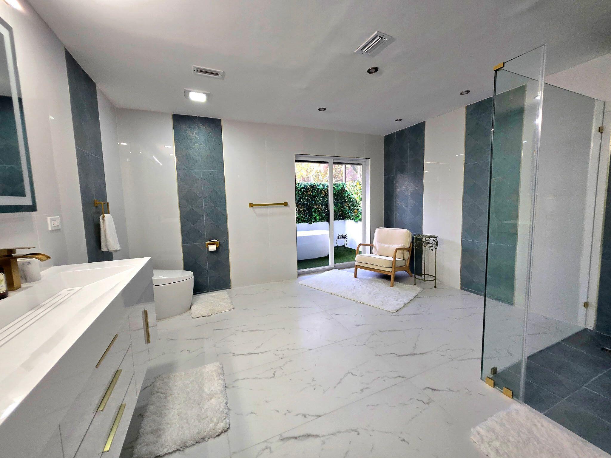 12231 Areaca Drive Property Photo 8
