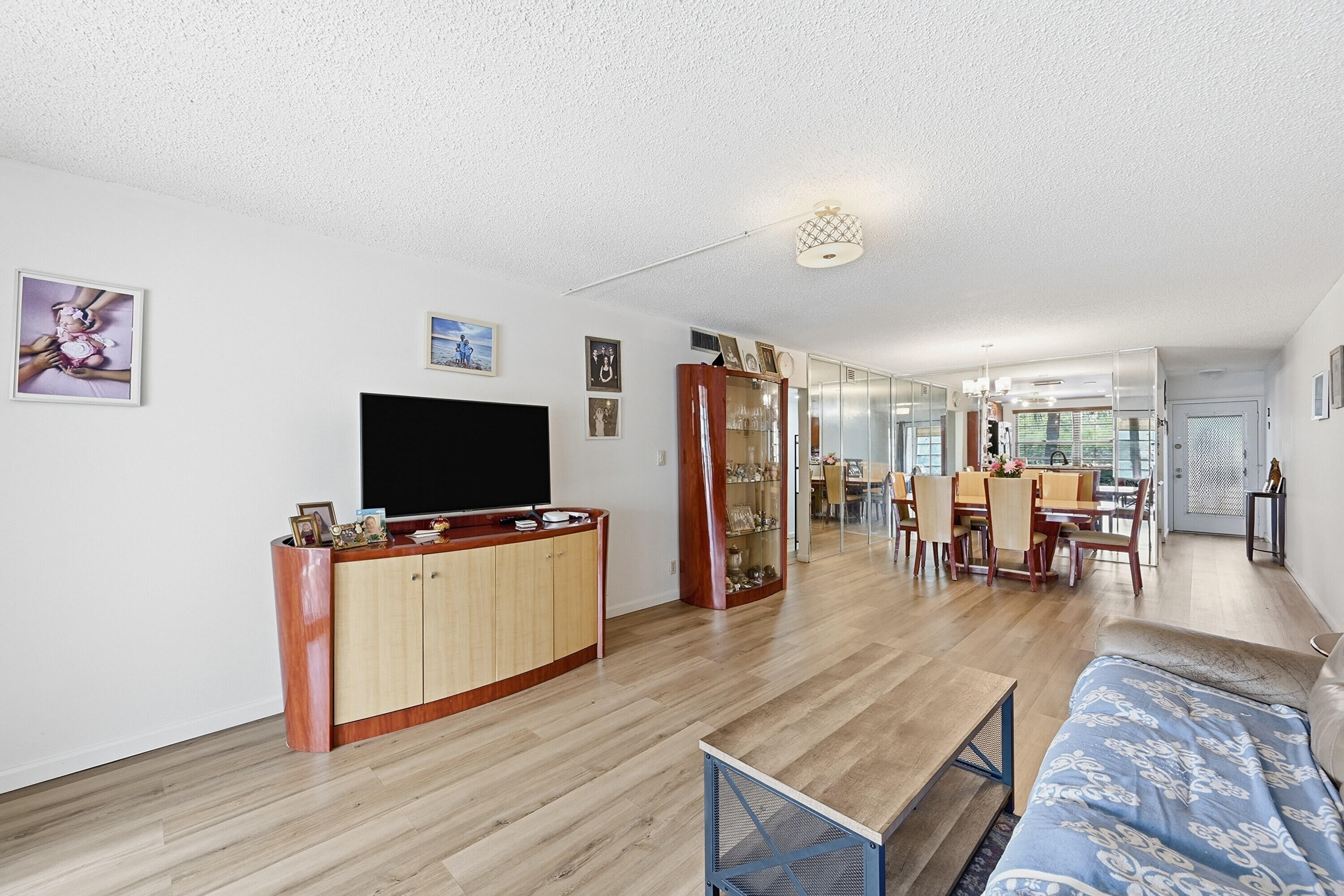 3005 Portofino Isle M2 Property Photo 9