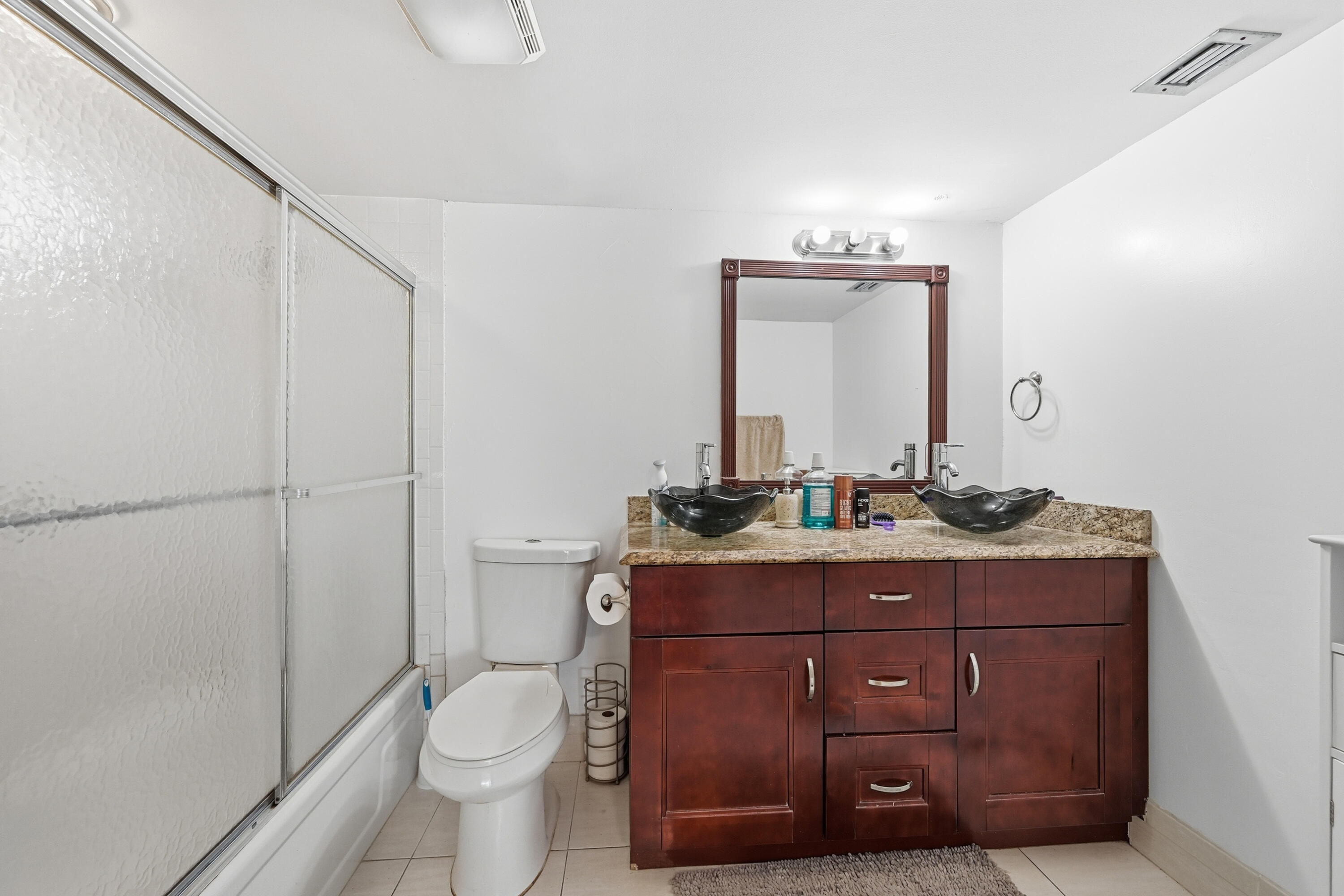 3005 Portofino Isle M2 Property Photo 19