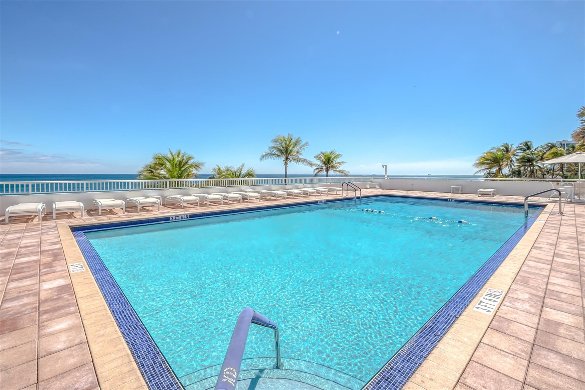 1370 S Ocean Boulevard 1801 Property Photo 33