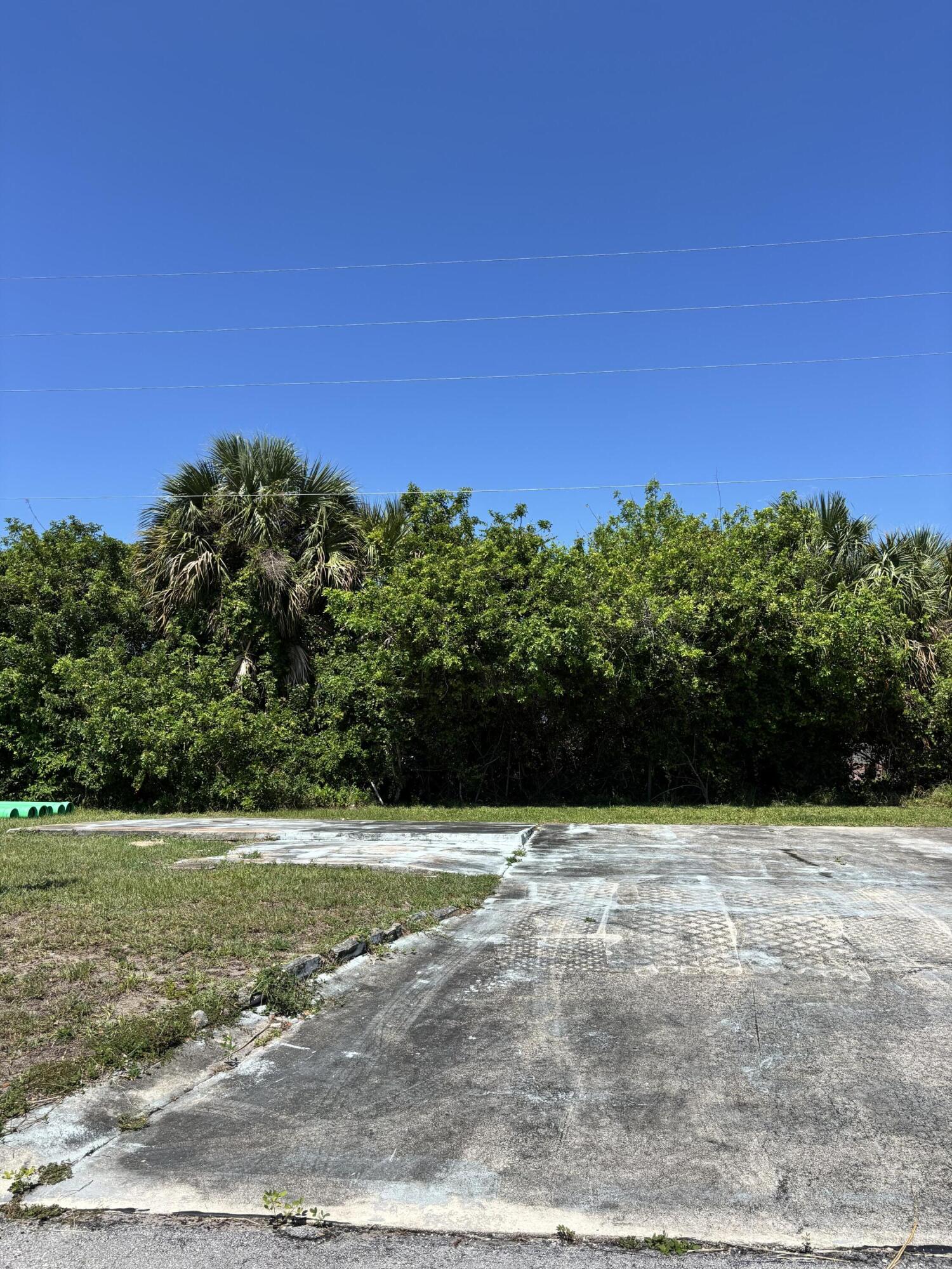 2023 Saint Lucie Boulevard 186 Property Photo 3