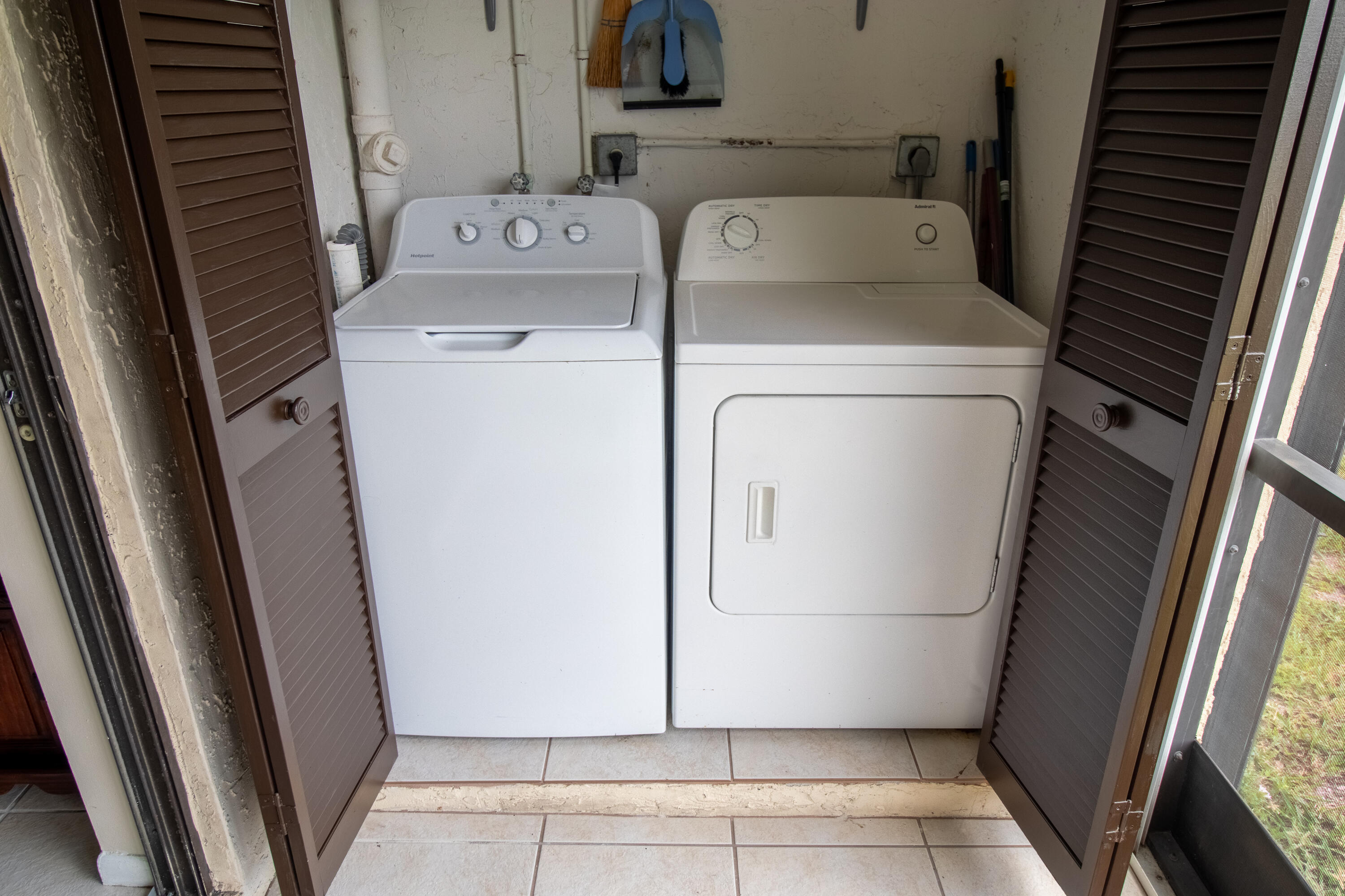 4688 Lucerne Lakes Blvd Boulevard E 104 Property Photo 11