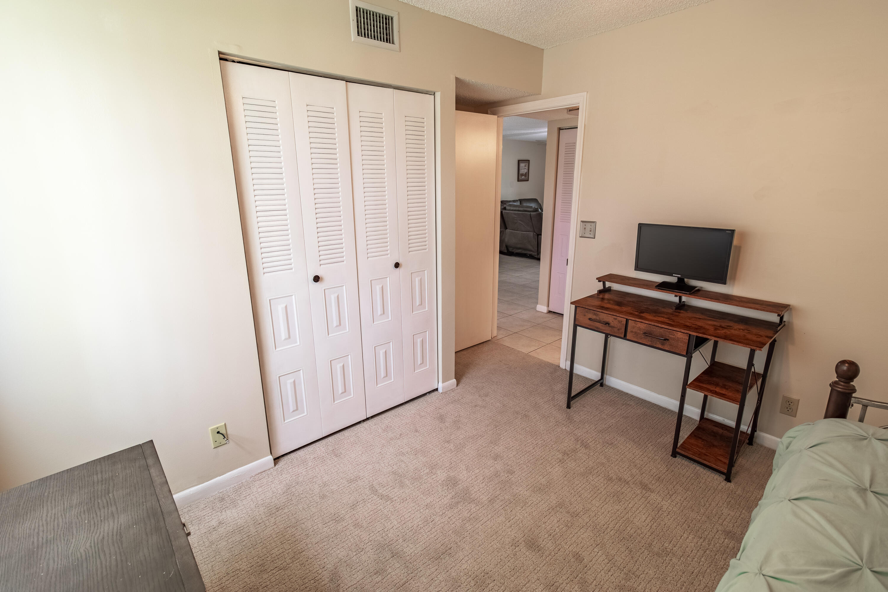 4688 Lucerne Lakes Blvd Boulevard E 104 Property Photo 24