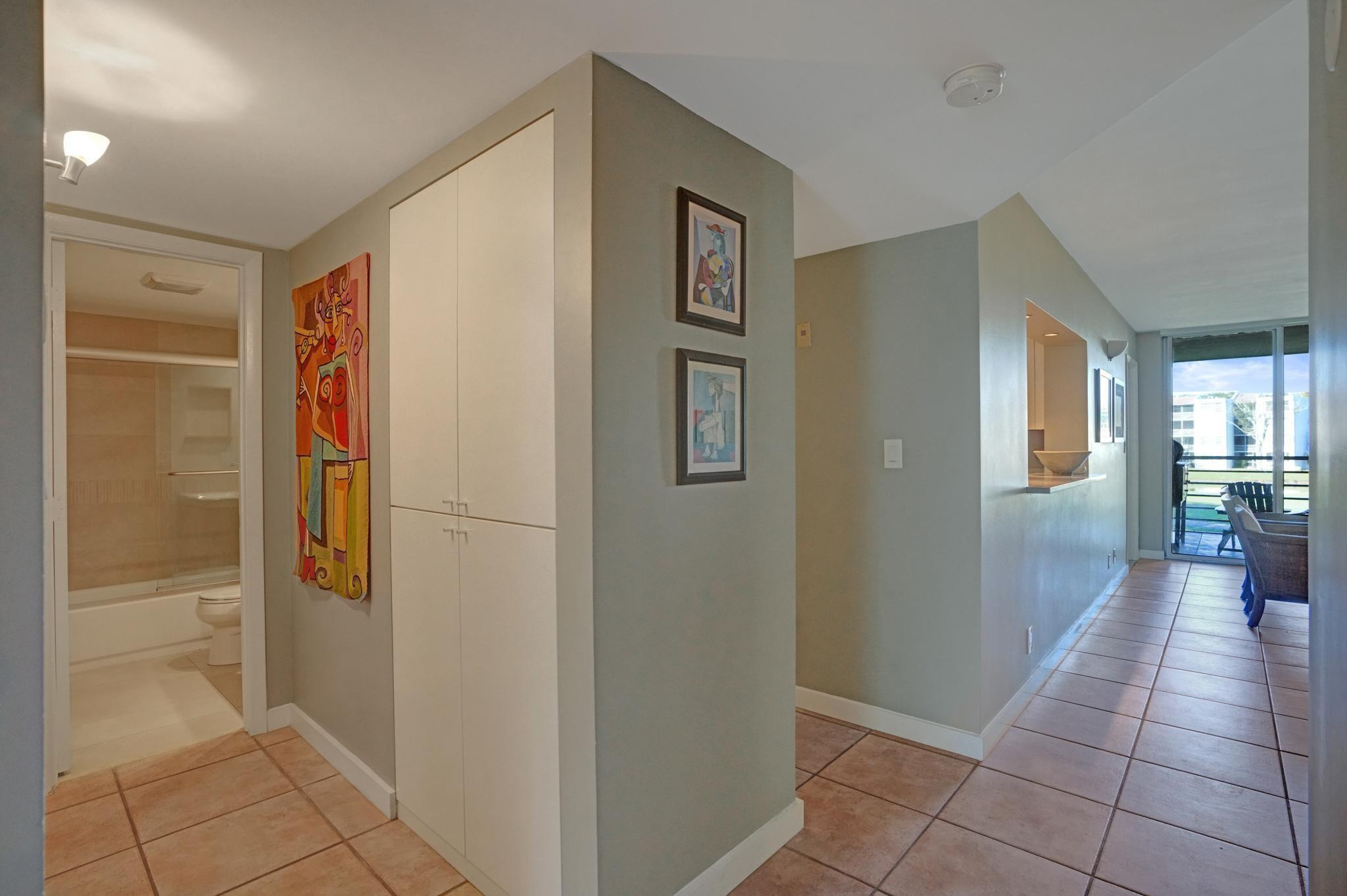 1831 Sabal Palm Drive 202 Property Photo 25