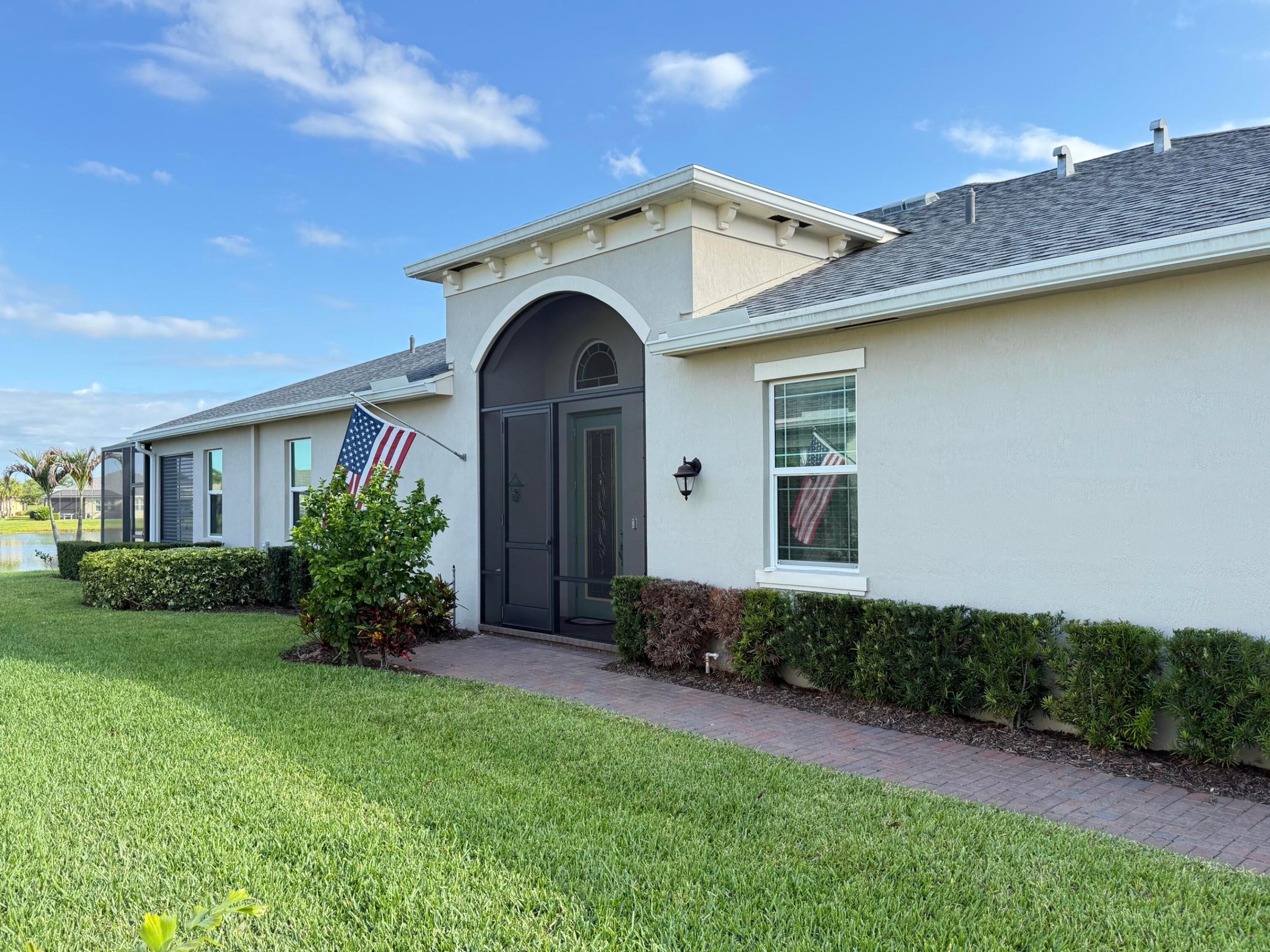 12845 Sw Lake Fern Circle Property Photo 1