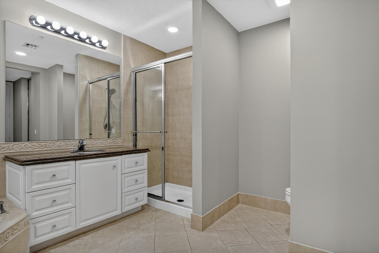 37 E Harbour Isle Dr Drive E 106 Property Photo 23