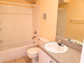 17255 Sw 95th Avenue 208 Property Photo 5