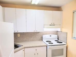 17255 Sw 95th Avenue 208 Property Photo 6