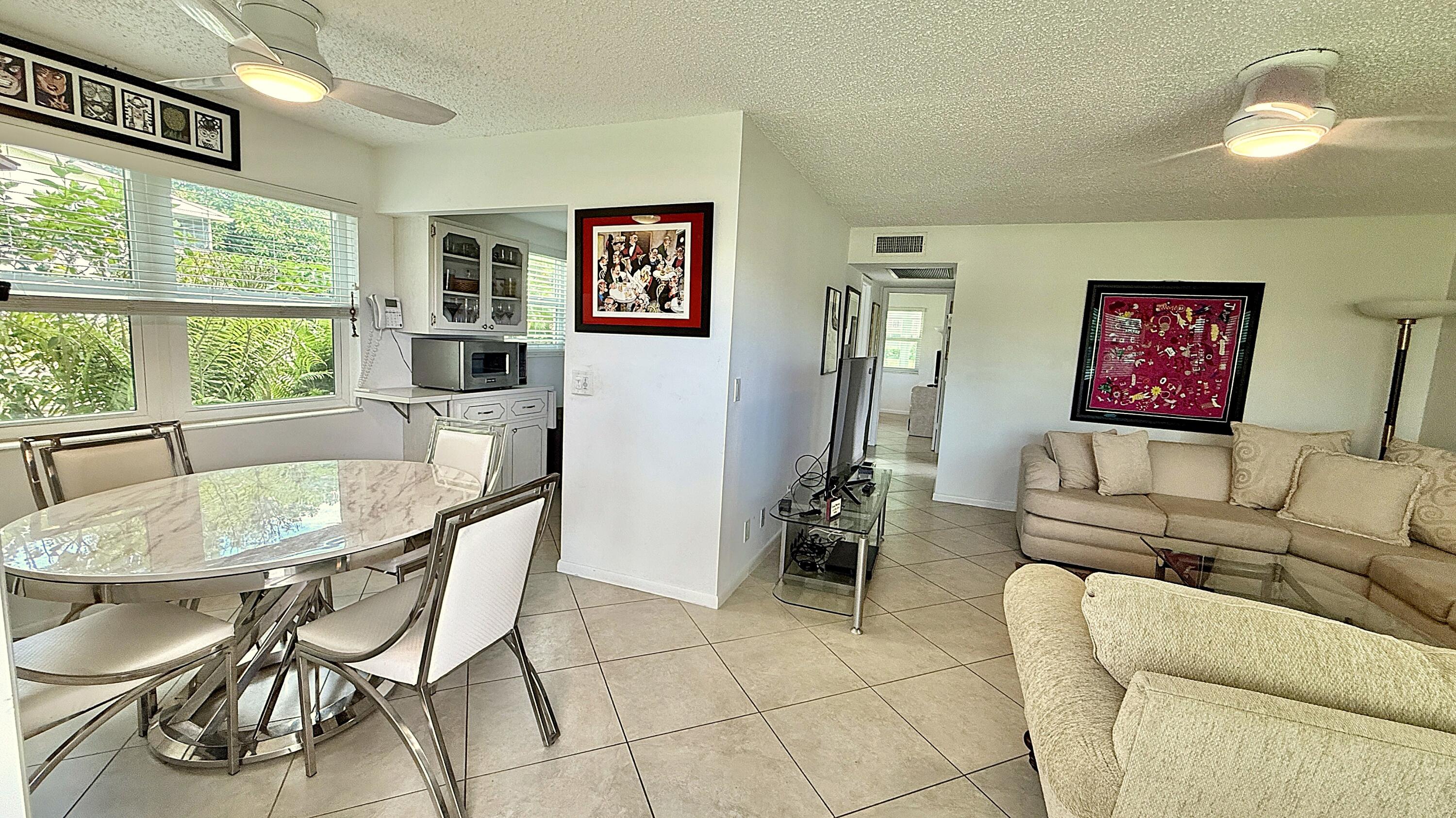 316 Markham Property Photo 3