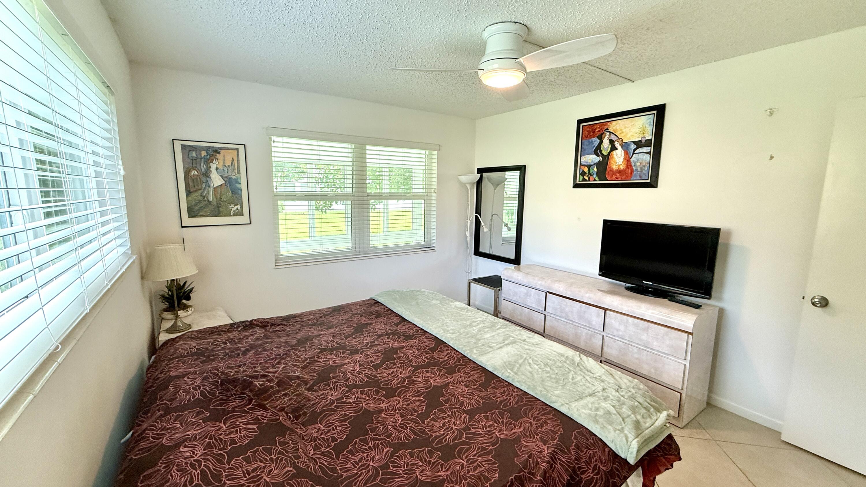 316 Markham Property Photo 16