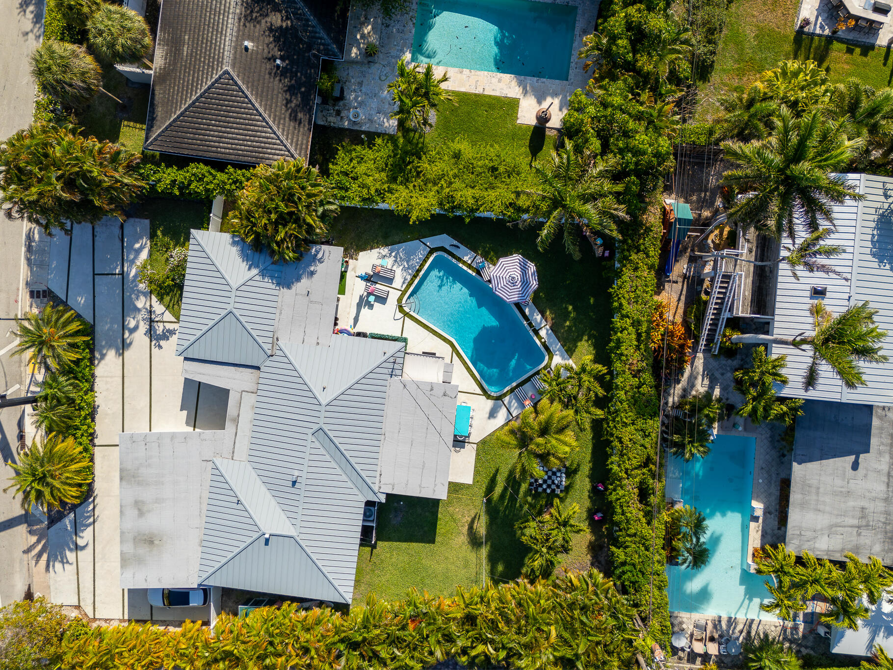 1627 Seabreeze Boulevard Property Photo 41
