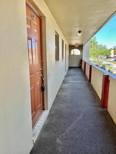 7960 Sunrise Lakes Drive N 205 Property Photo 13