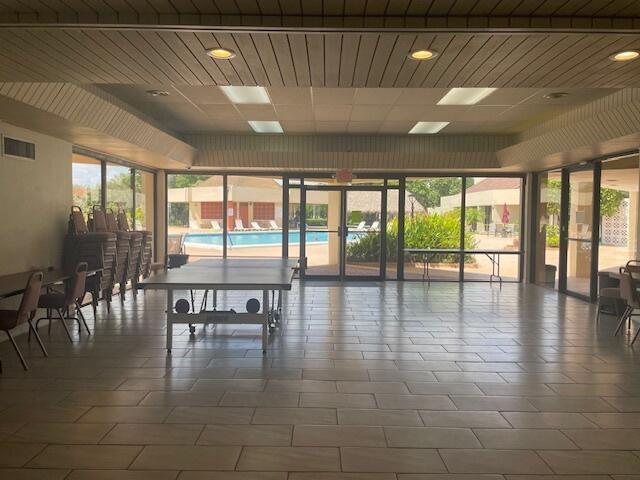 7960 Sunrise Lakes Drive N 205 Property Photo 15