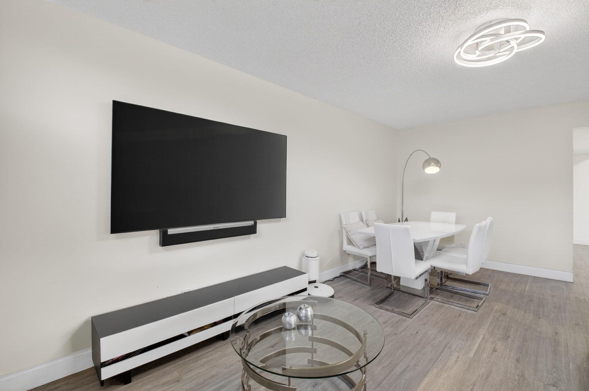 8385 Trent Court D Property Photo 7