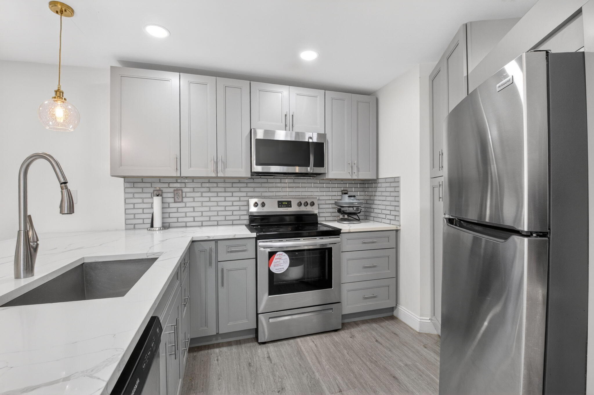 8385 Trent Court D Property Photo 13