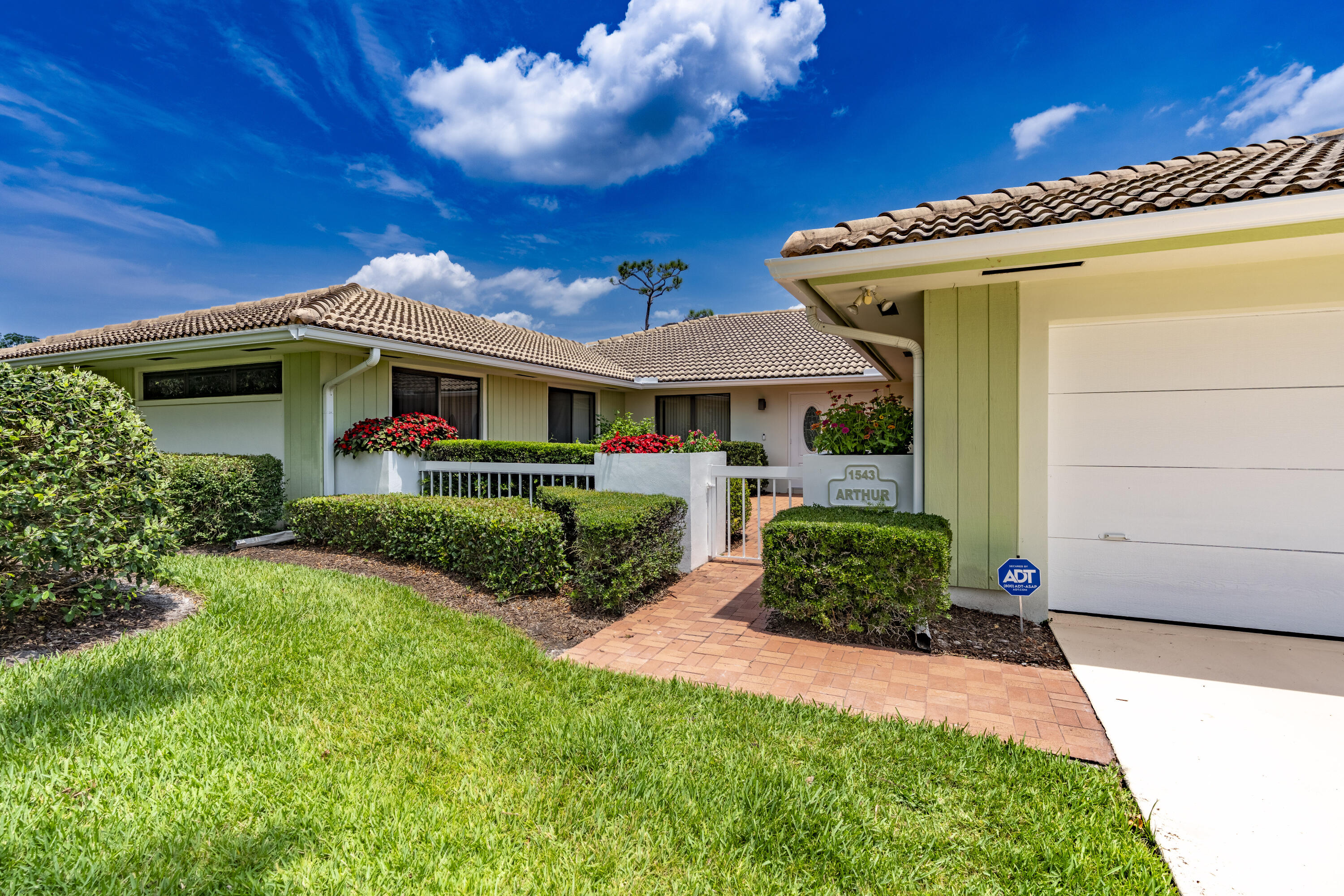 1543 Sw Troon Circle Property Photo 56