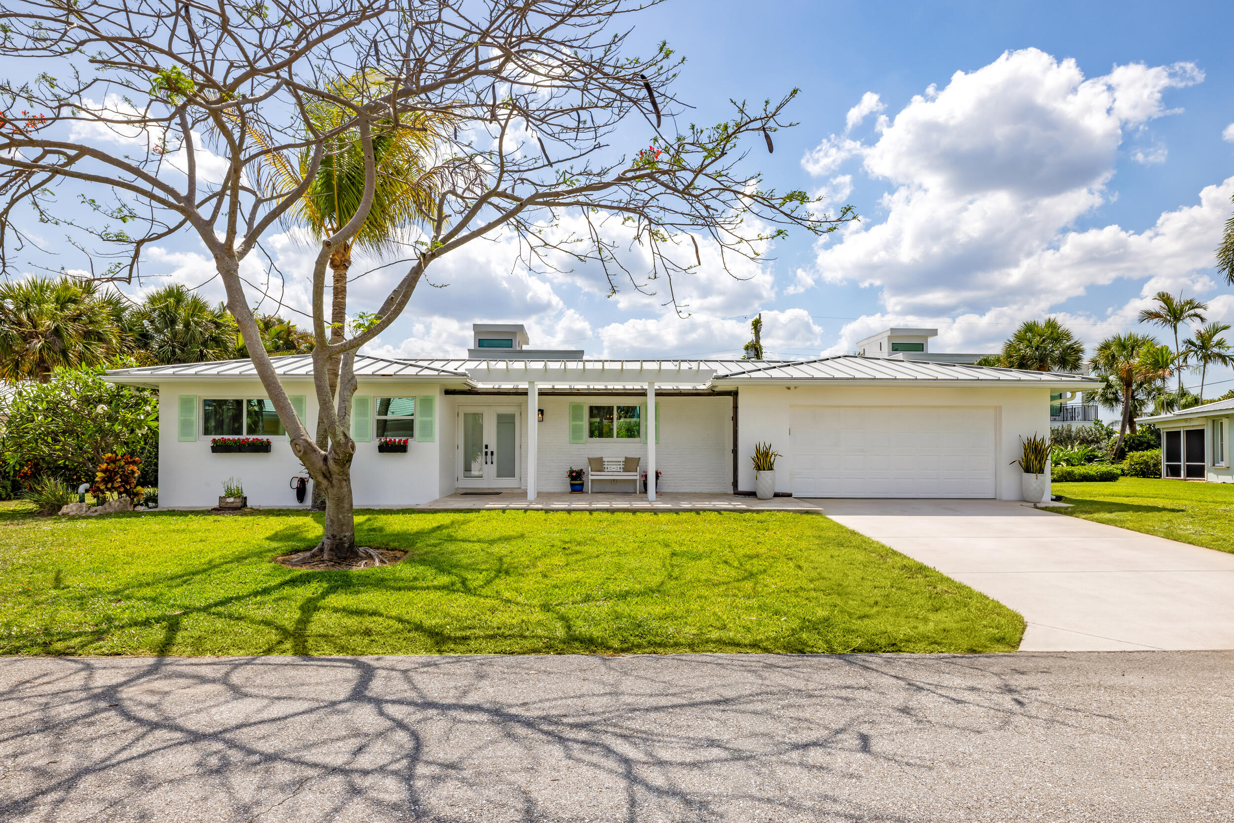 461 Apollo Drive Property Photo 1