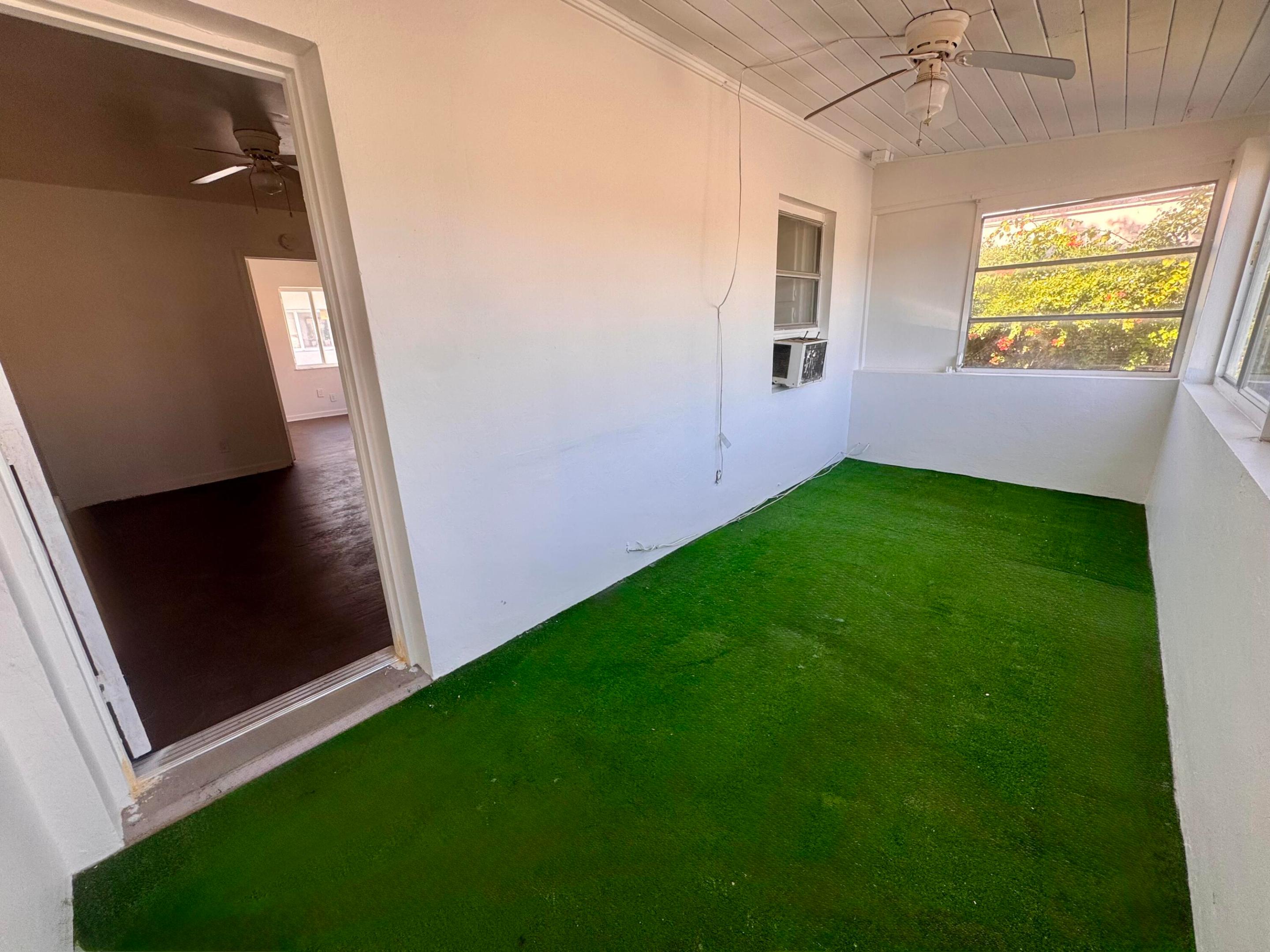 2515 Avenue E Property Photo 2