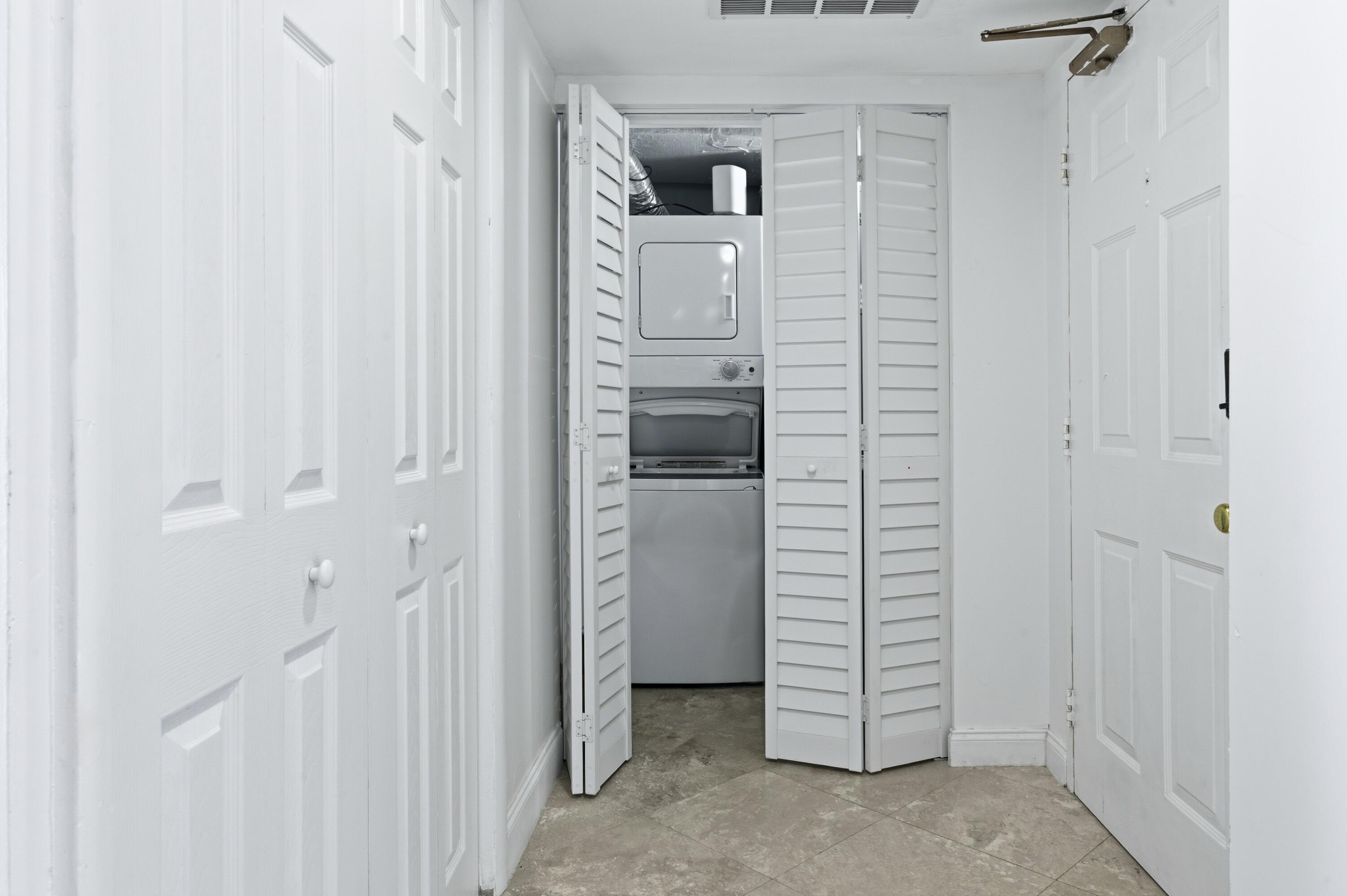 5600 N Flagler Drive 1605 Property Photo 14