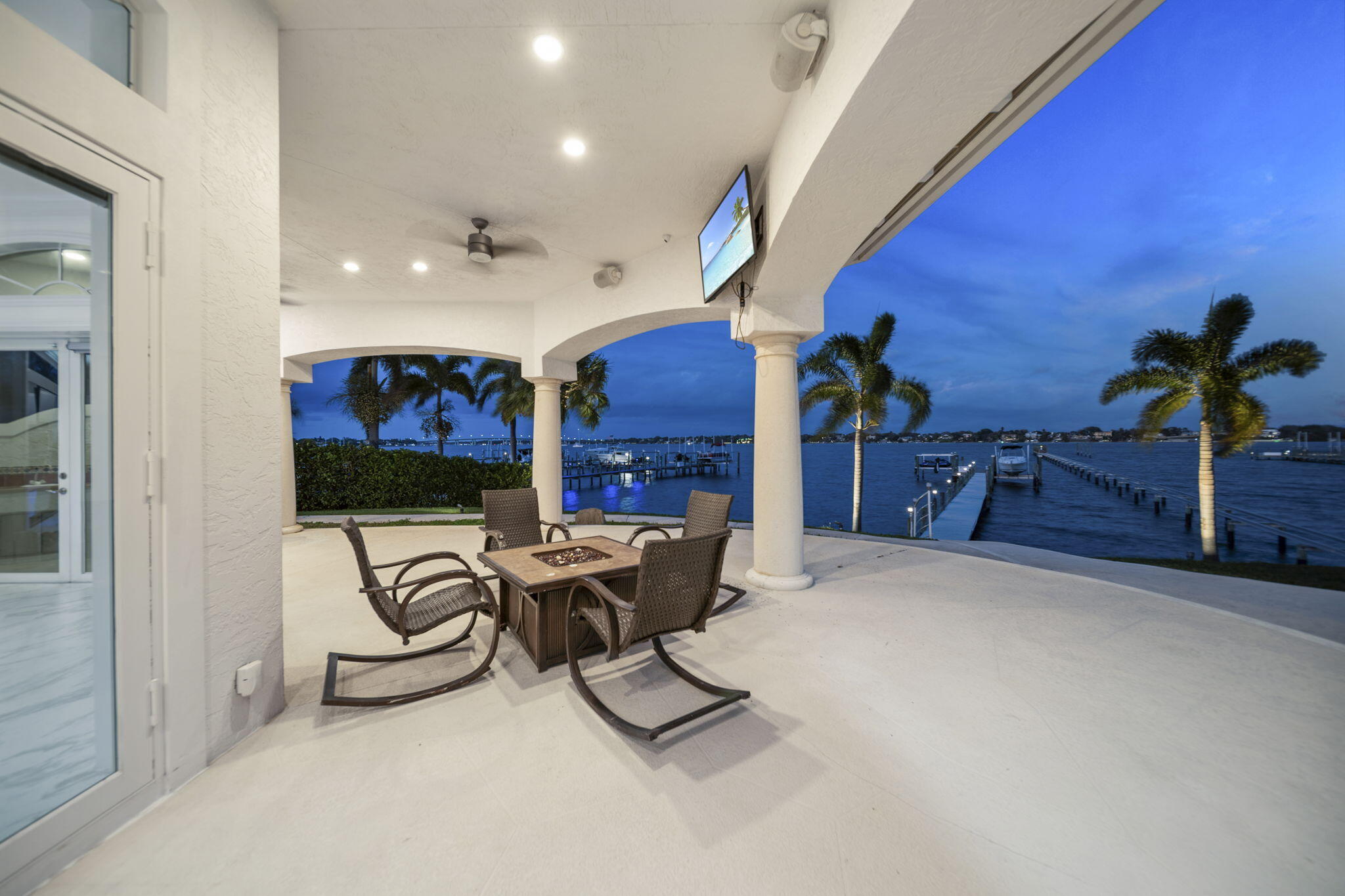 1735 Se St Lucie Boulevard Property Photo 12