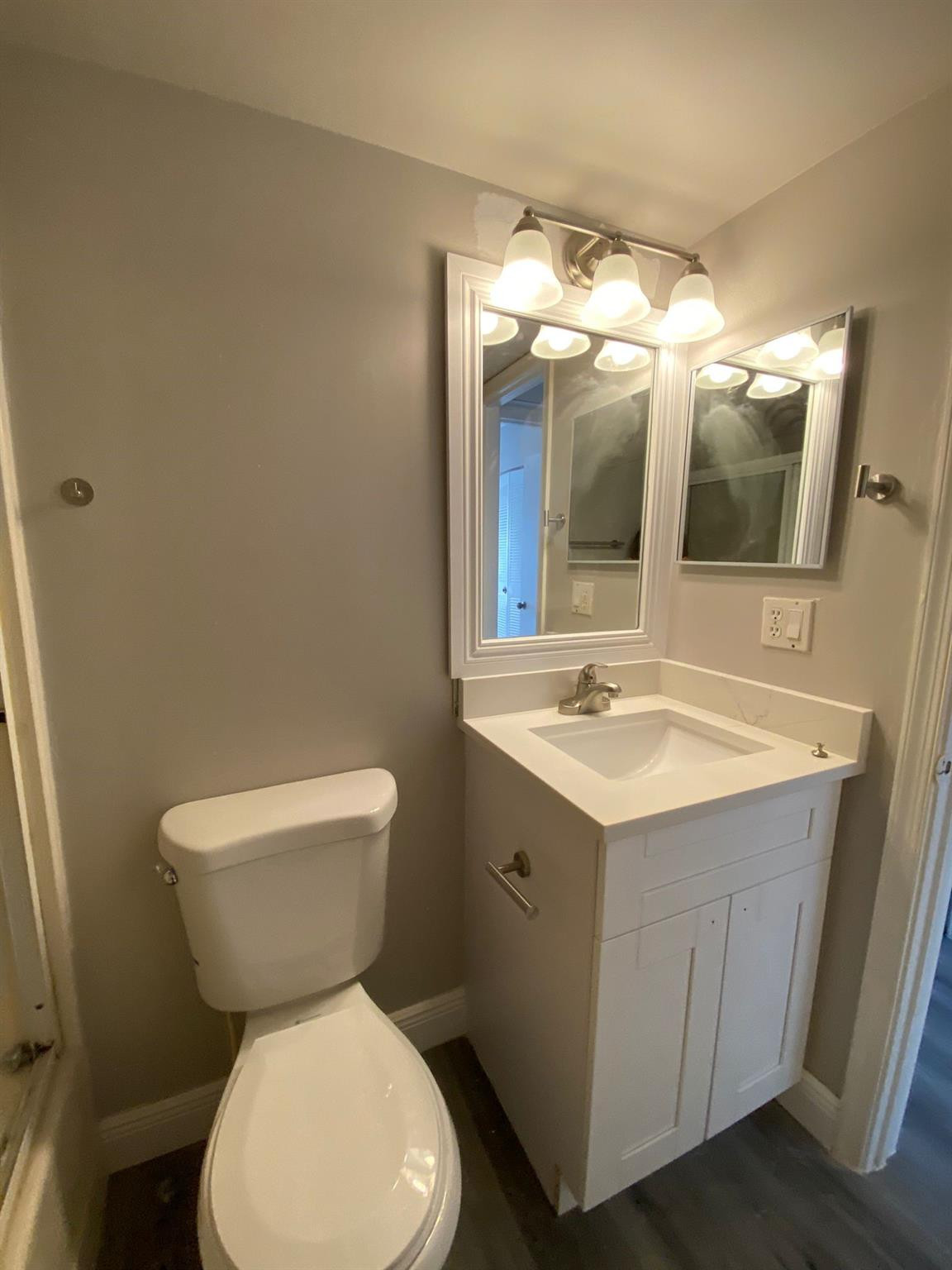 3552 N University Drive Property Photo 11