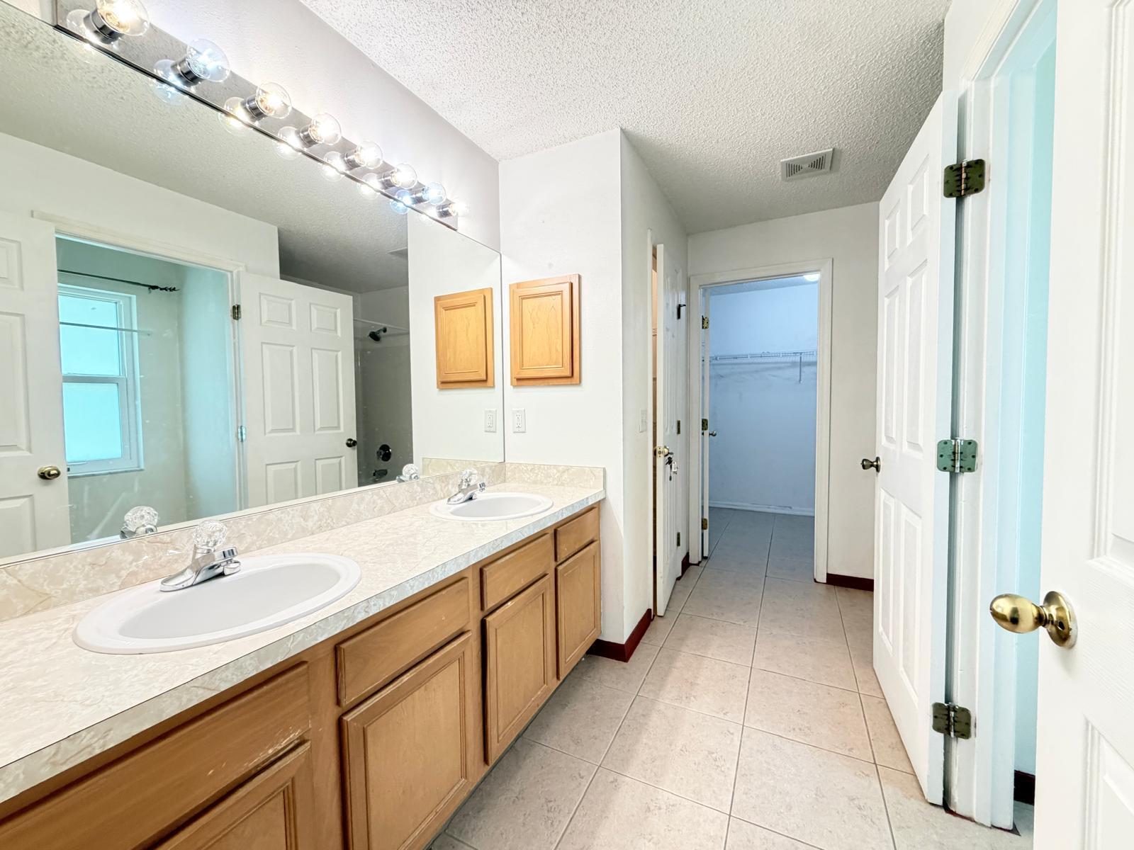 1613 Sw Whipple Avenue Property Photo 20
