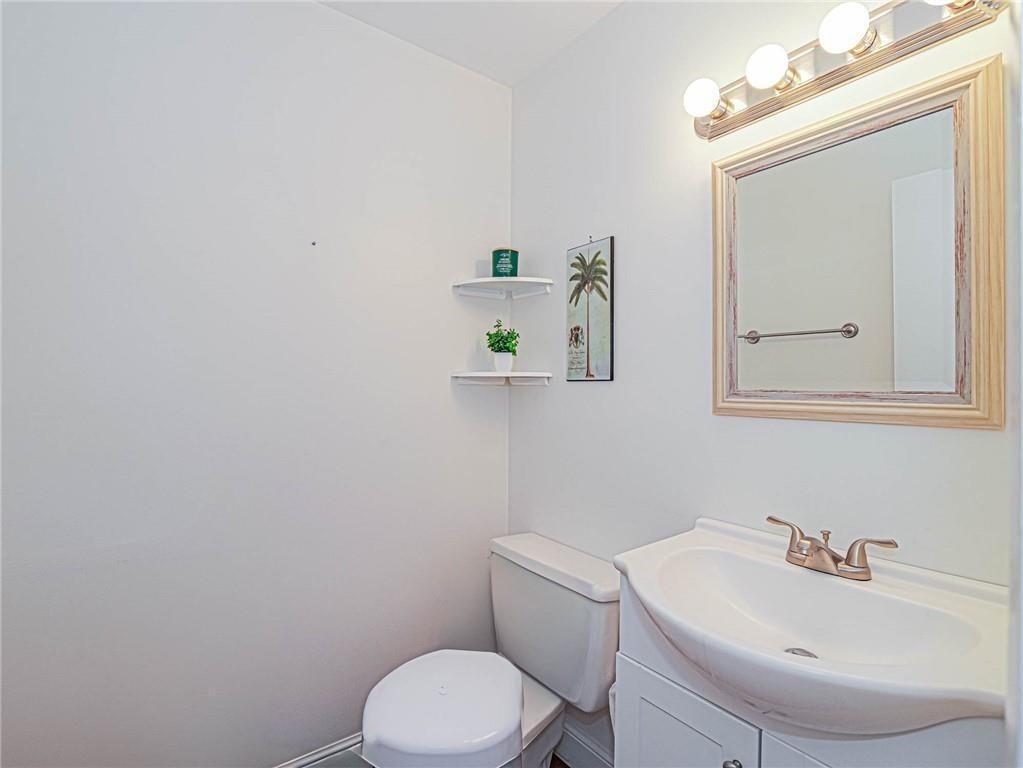 76 Royal Oak Drive 205 Property Photo 15