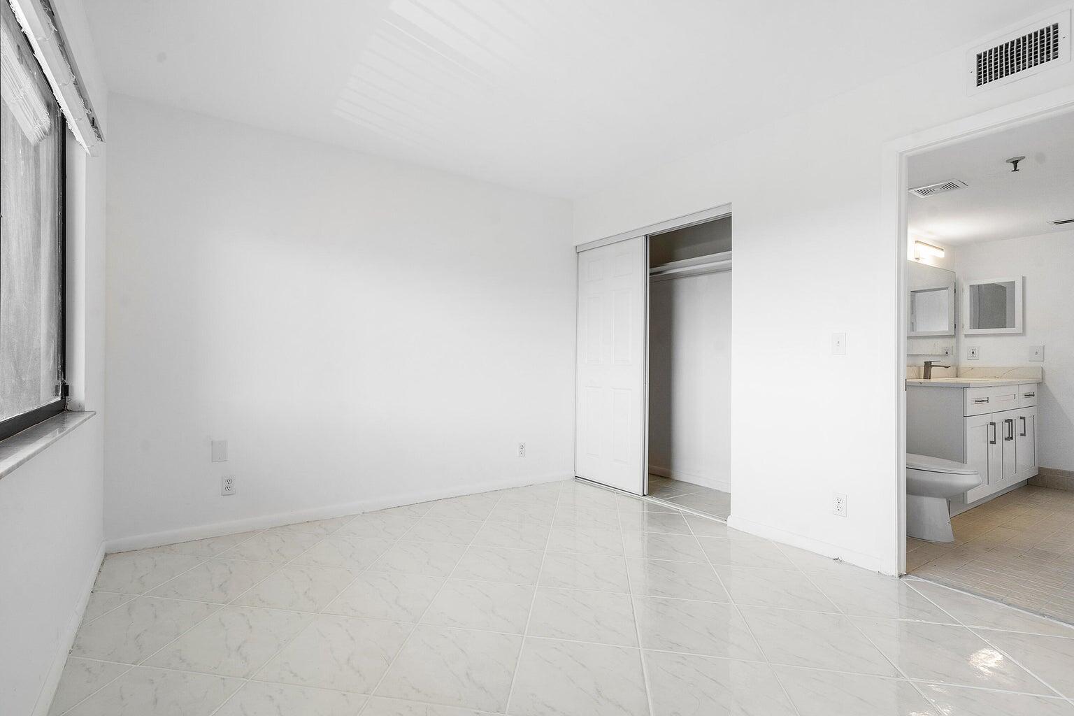 14475 Strathmore Lane 707 Property Photo 15