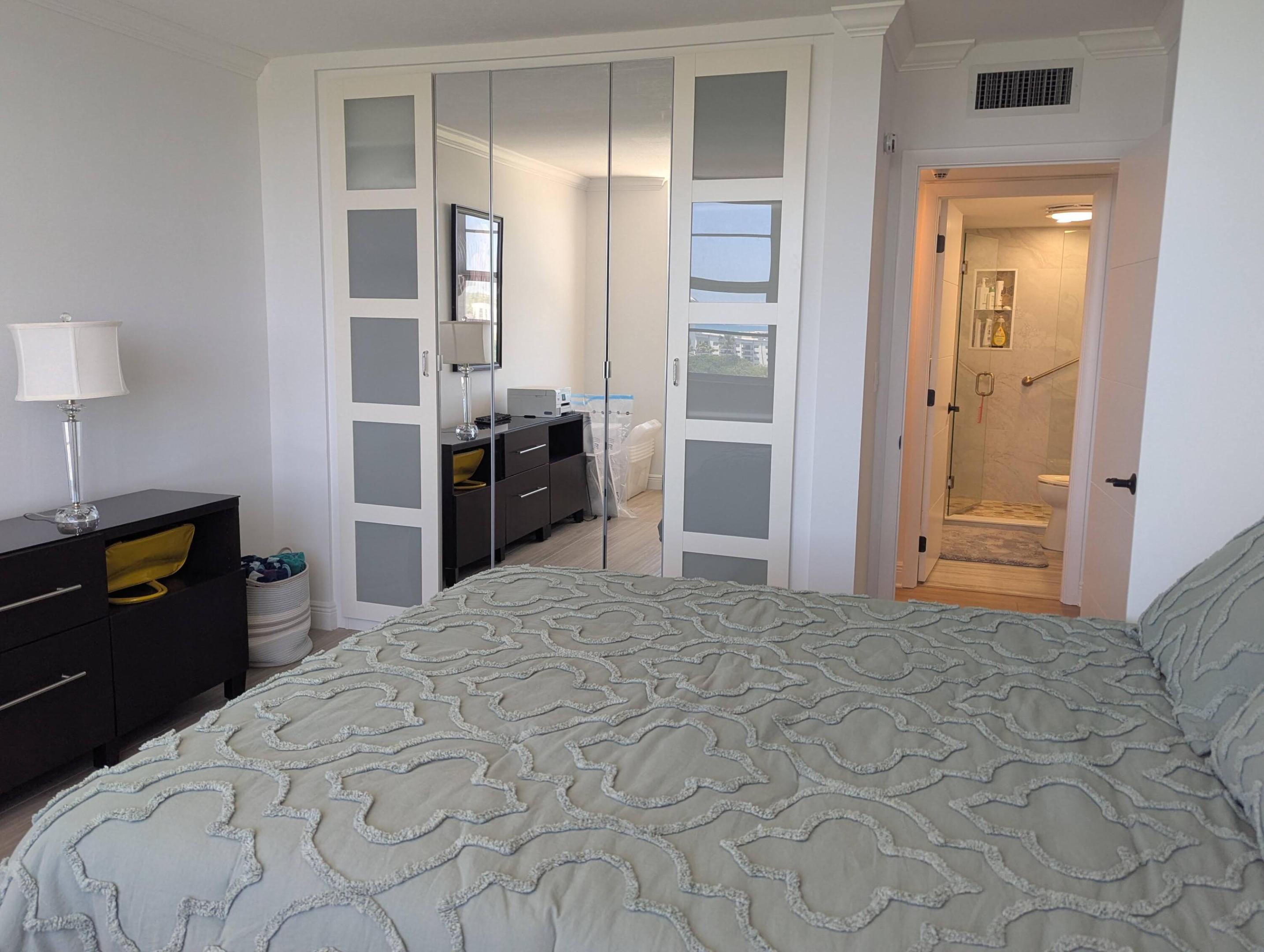 2121 N Ocean Boulevard 1006e Property Photo 19