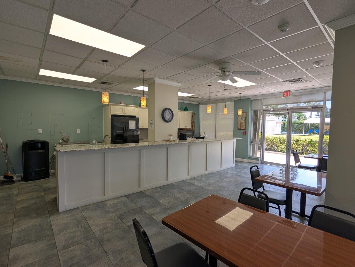 2121 N Ocean Boulevard 1006e Property Photo 57