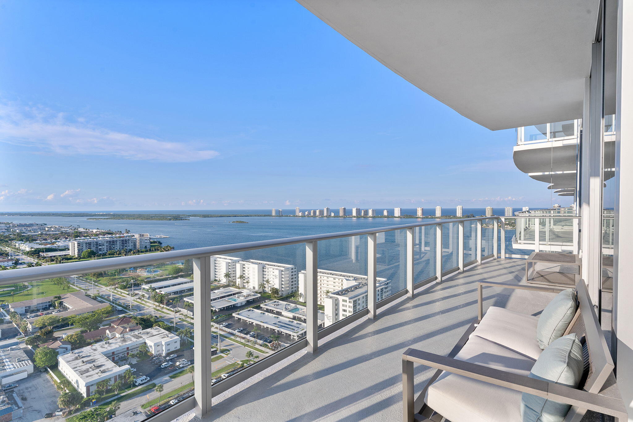 220 Lake Shore Drive Penthouse 2321 Property Photo 19