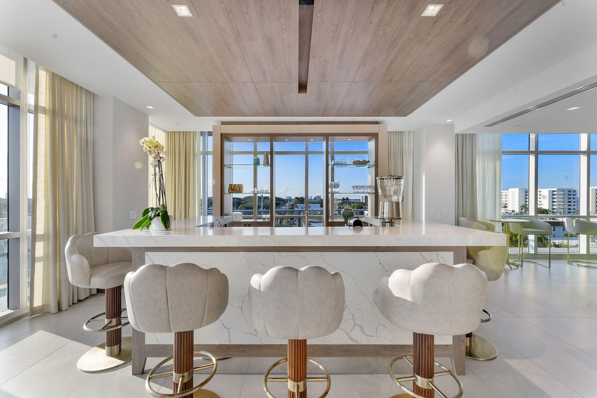 220 Lake Shore Drive Penthouse 2321 Property Photo 38